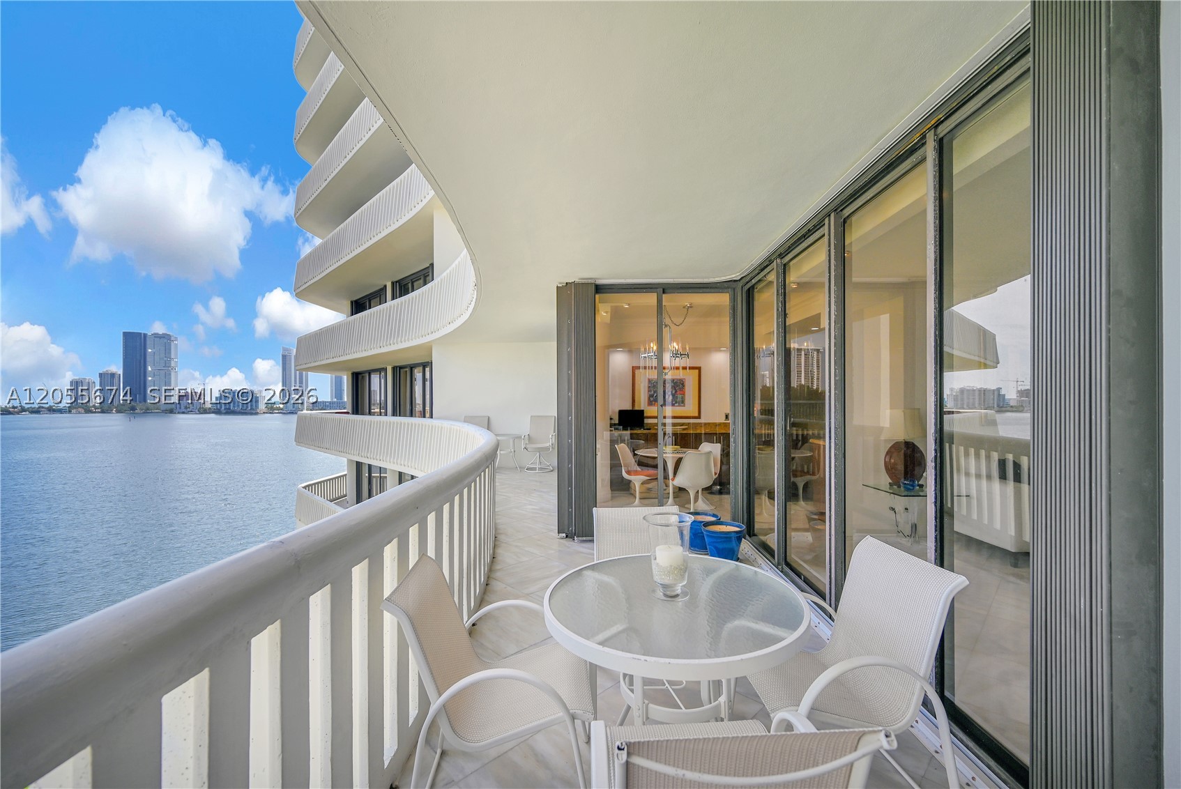 3000 ISL BLVD WILLIAMS IS - Residential