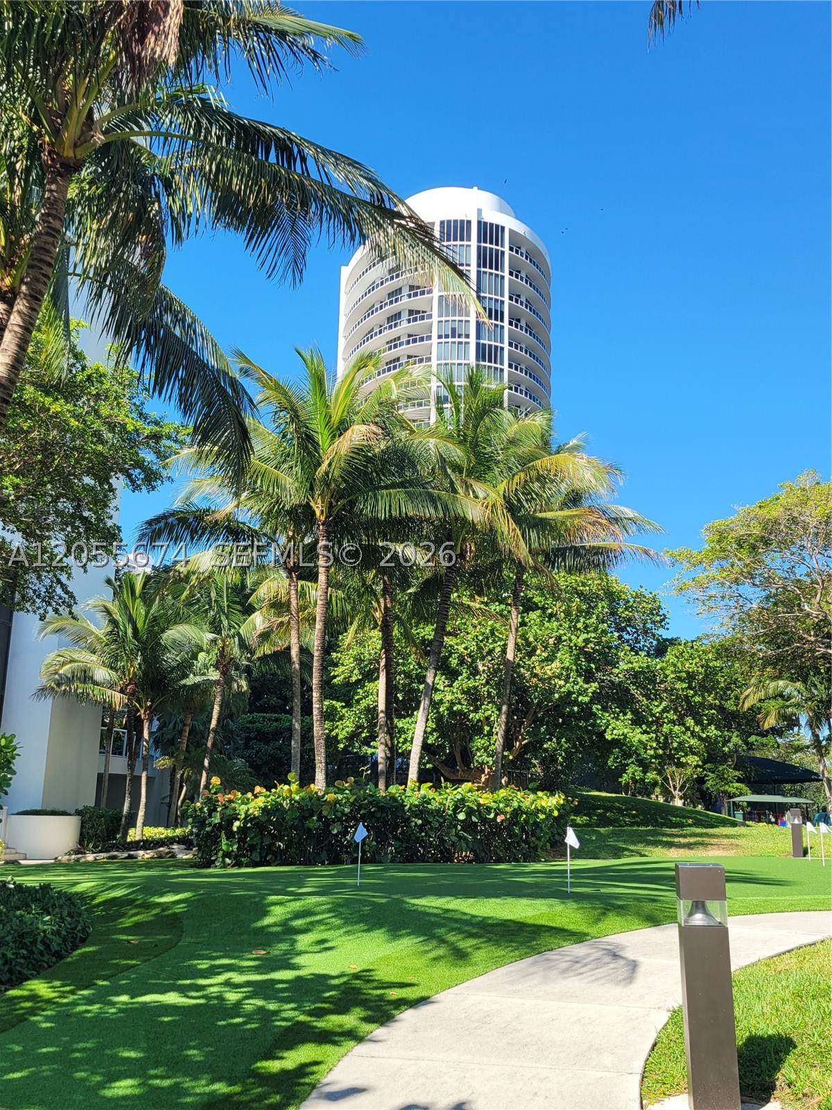 3000 ISL BLVD WILLIAMS IS - Residential