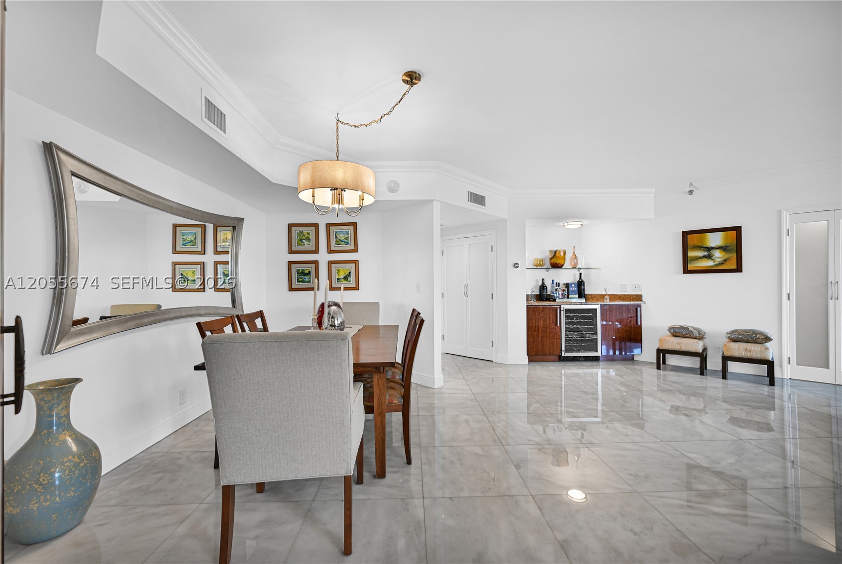 3000 ISL BLVD WILLIAMS IS - Residential