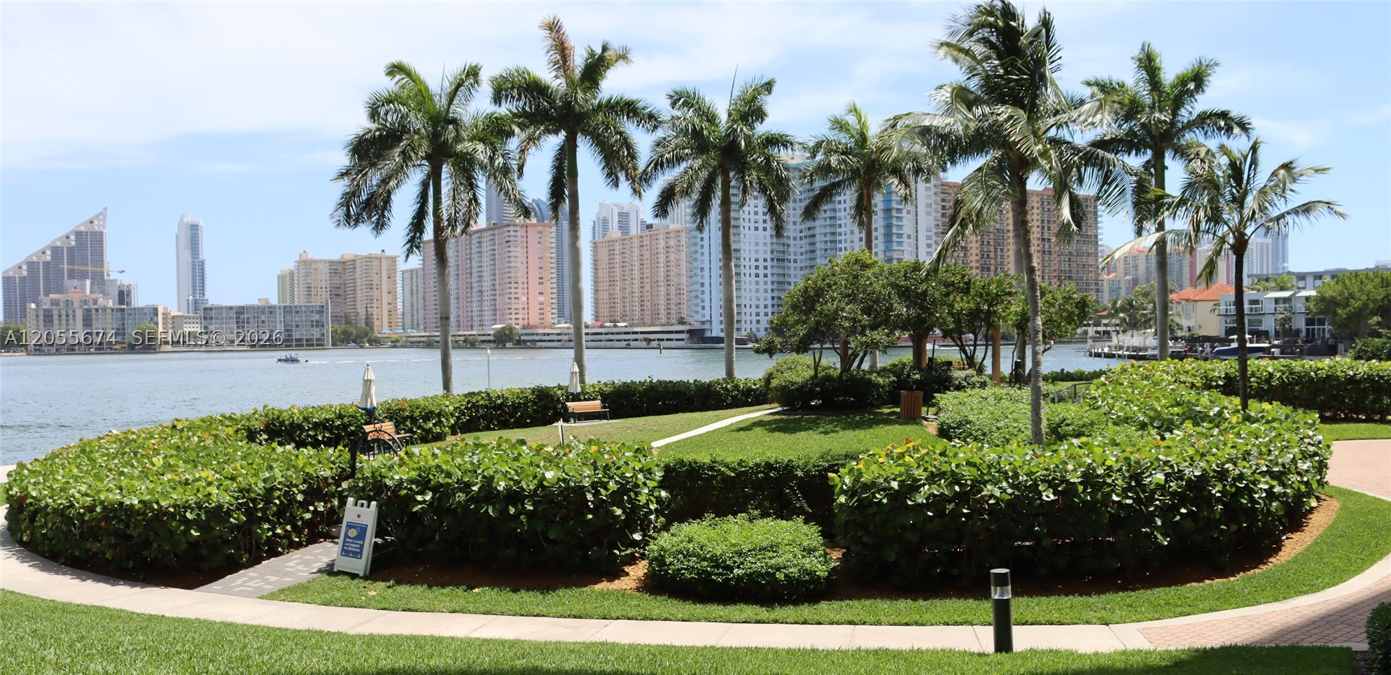 3000 ISL BLVD WILLIAMS IS - Residential