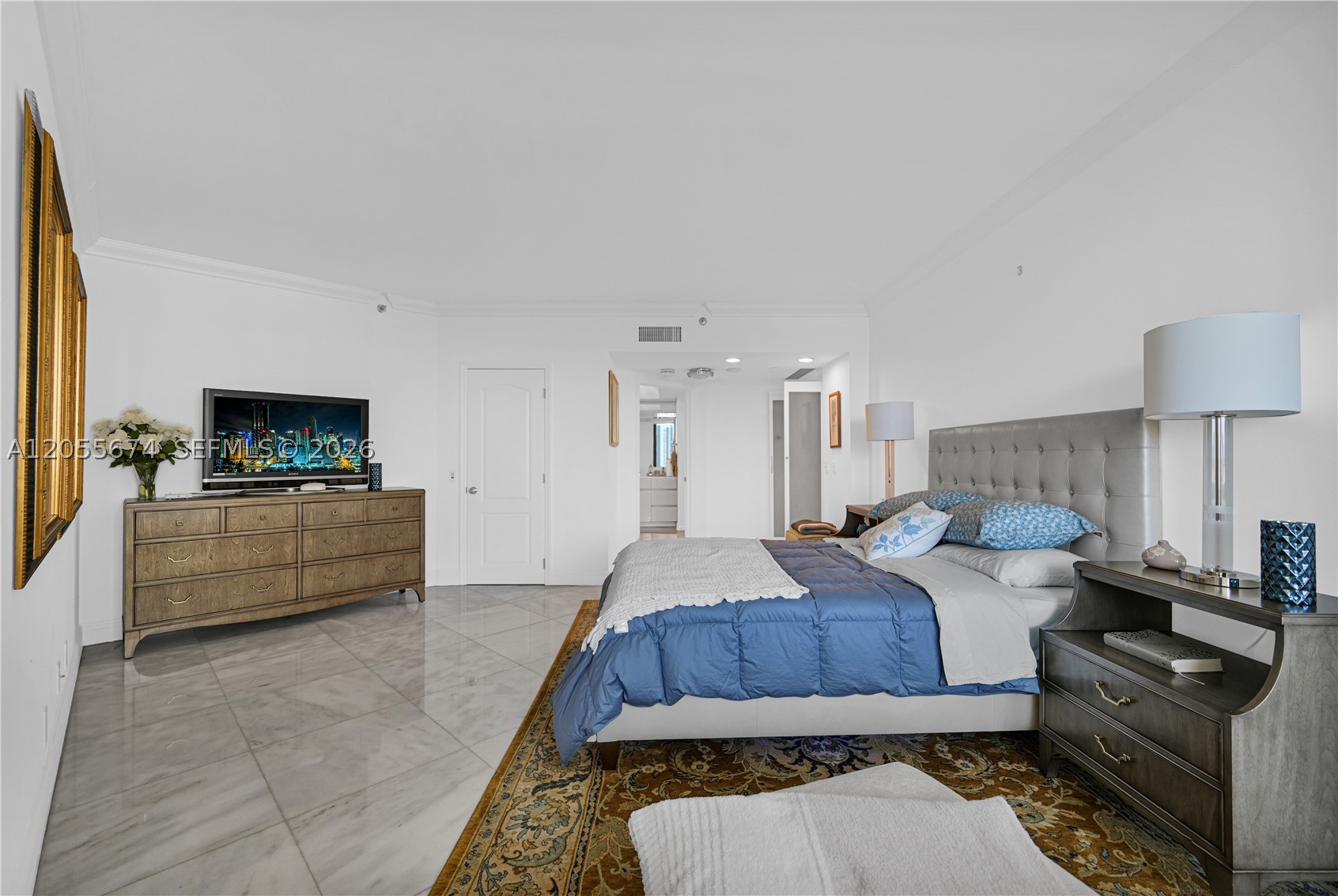 3000 ISL BLVD WILLIAMS IS - Residential