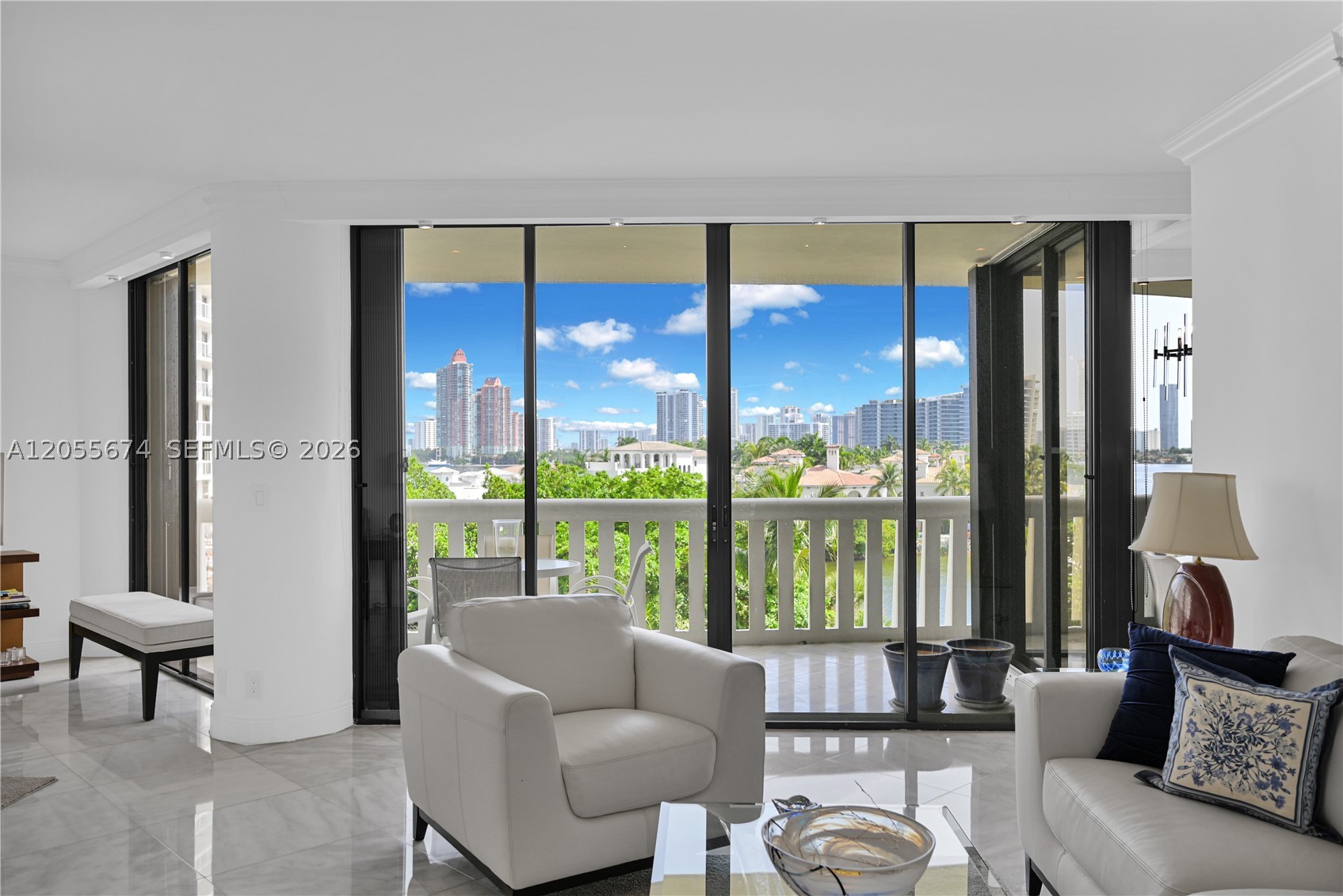 3000 ISL BLVD WILLIAMS IS - Residential