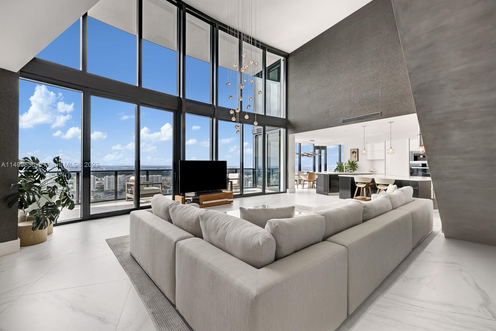 18555 COLLINS AVENUE COND - Residential