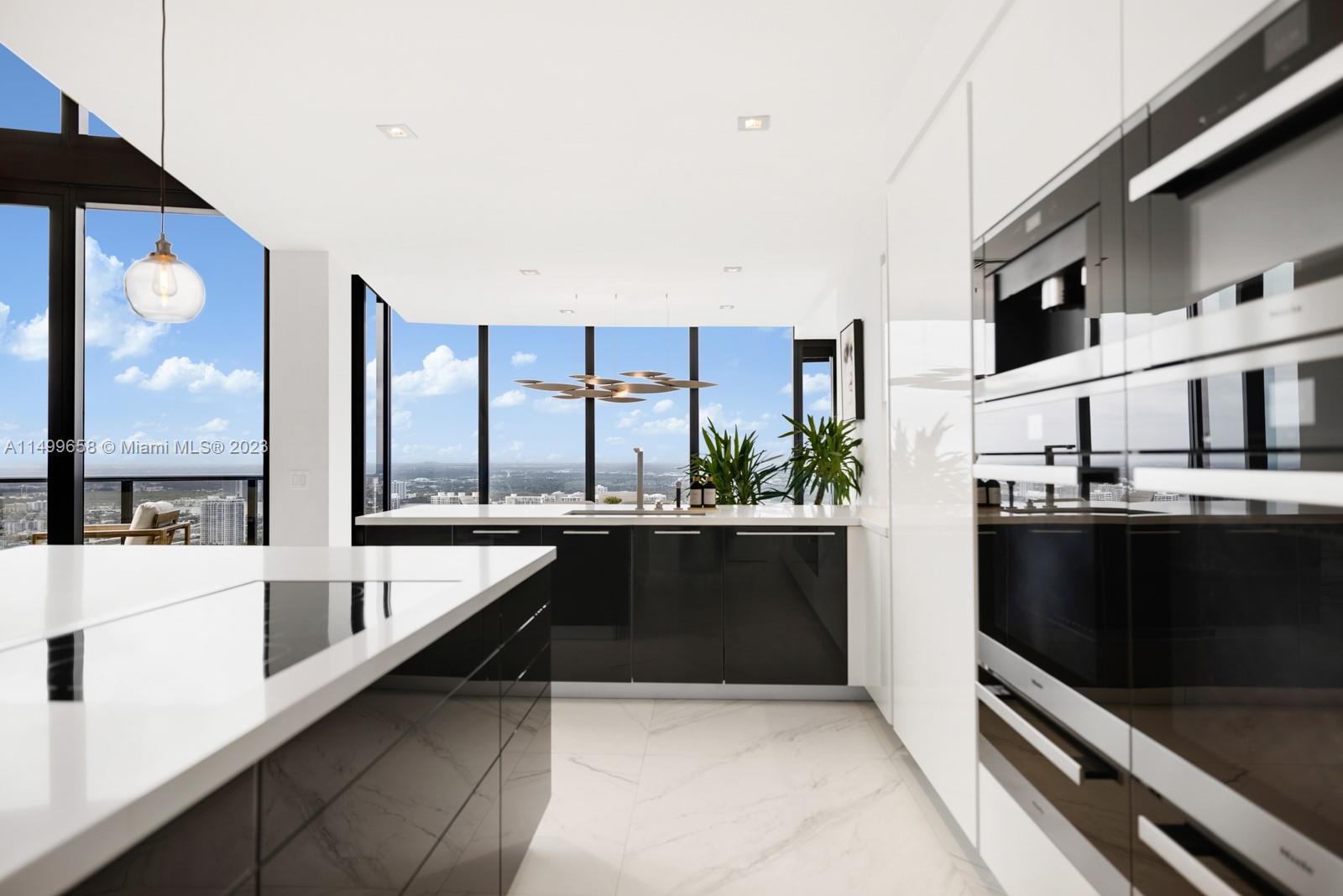 18555 COLLINS AVENUE COND - Residential
