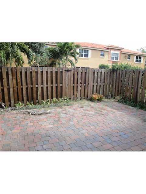 EGRET LAKES ESTATES SEC 4 - Residential Lease