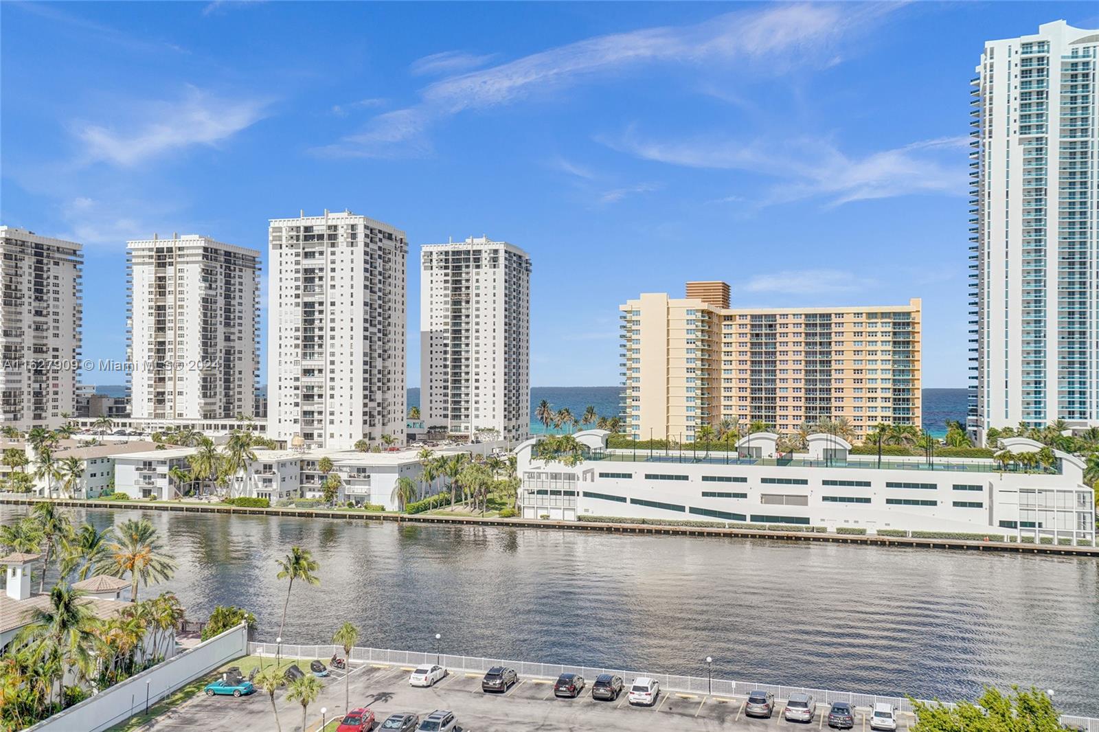 OCEANVIEW PARK CONDO - Residential Lease