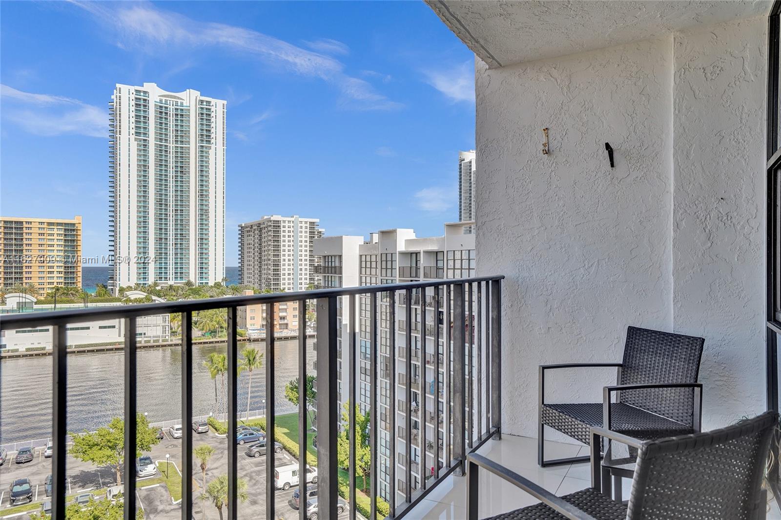 OCEANVIEW PARK CONDO - Residential Lease