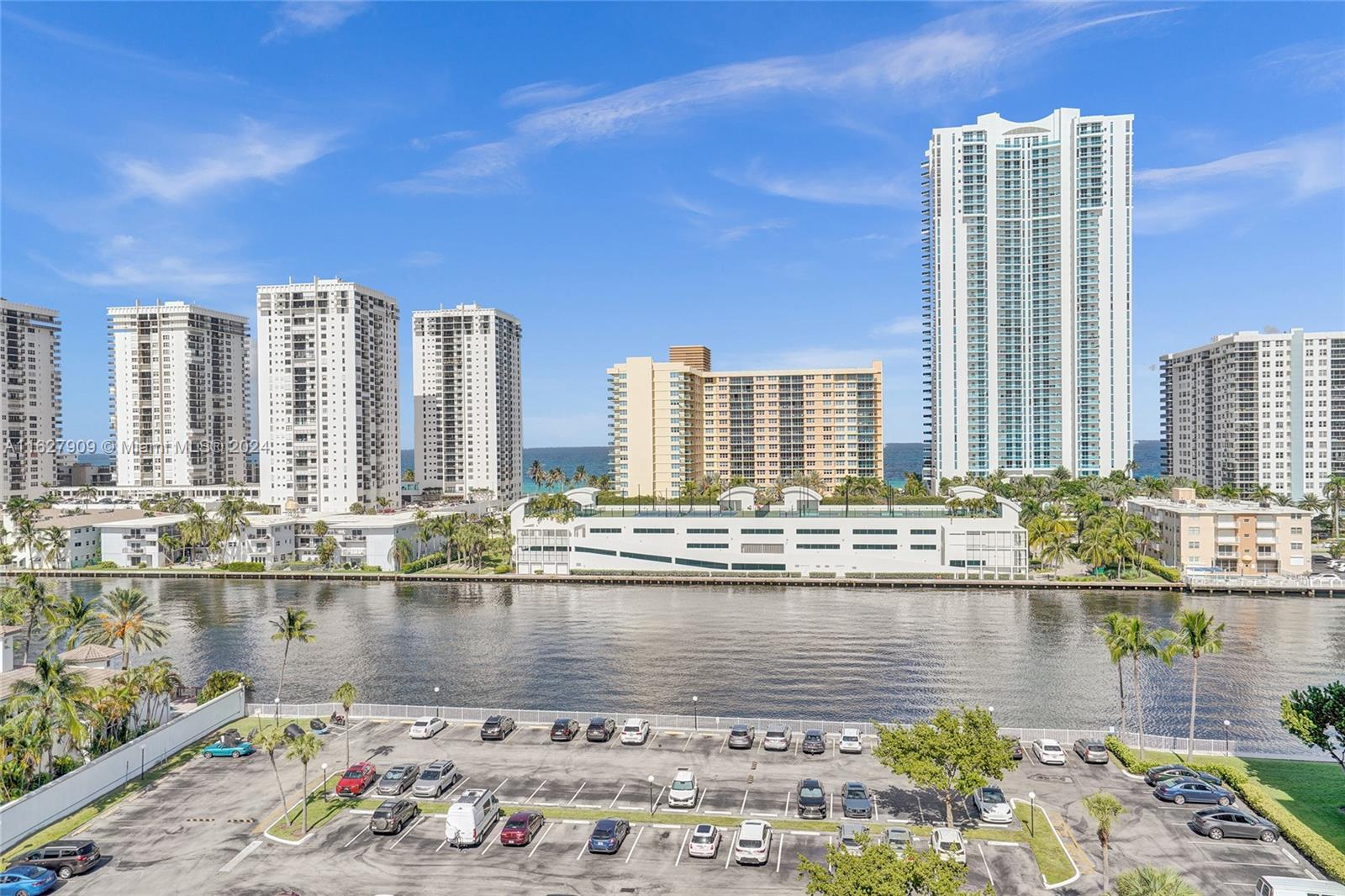 OCEANVIEW PARK CONDO - Residential Lease