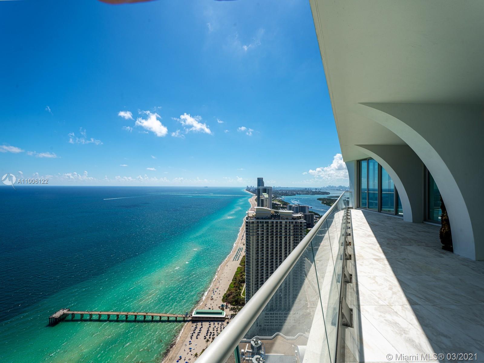 JADE SIGNATURE CONDO - Residential