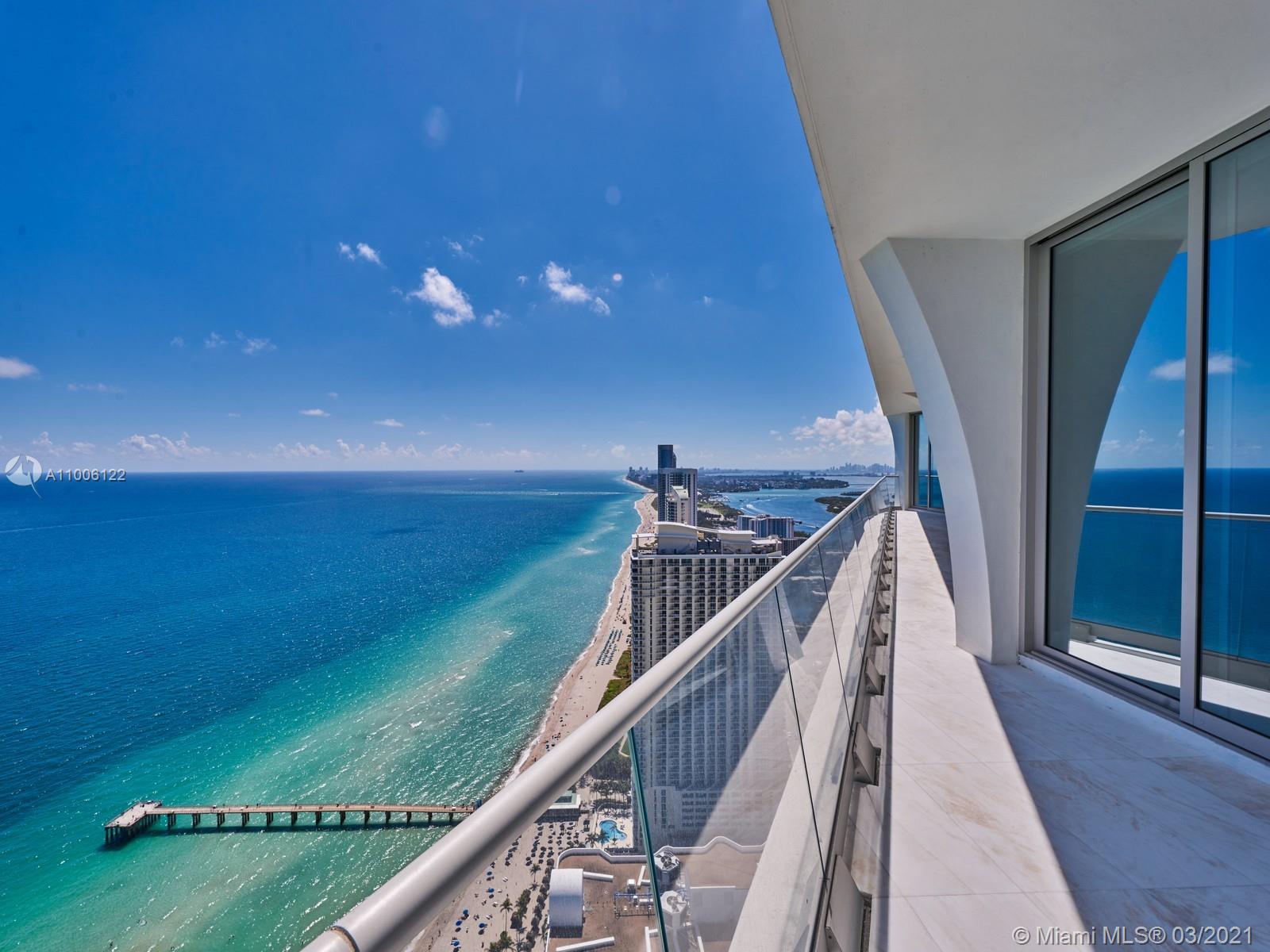 JADE SIGNATURE CONDO - Residential
