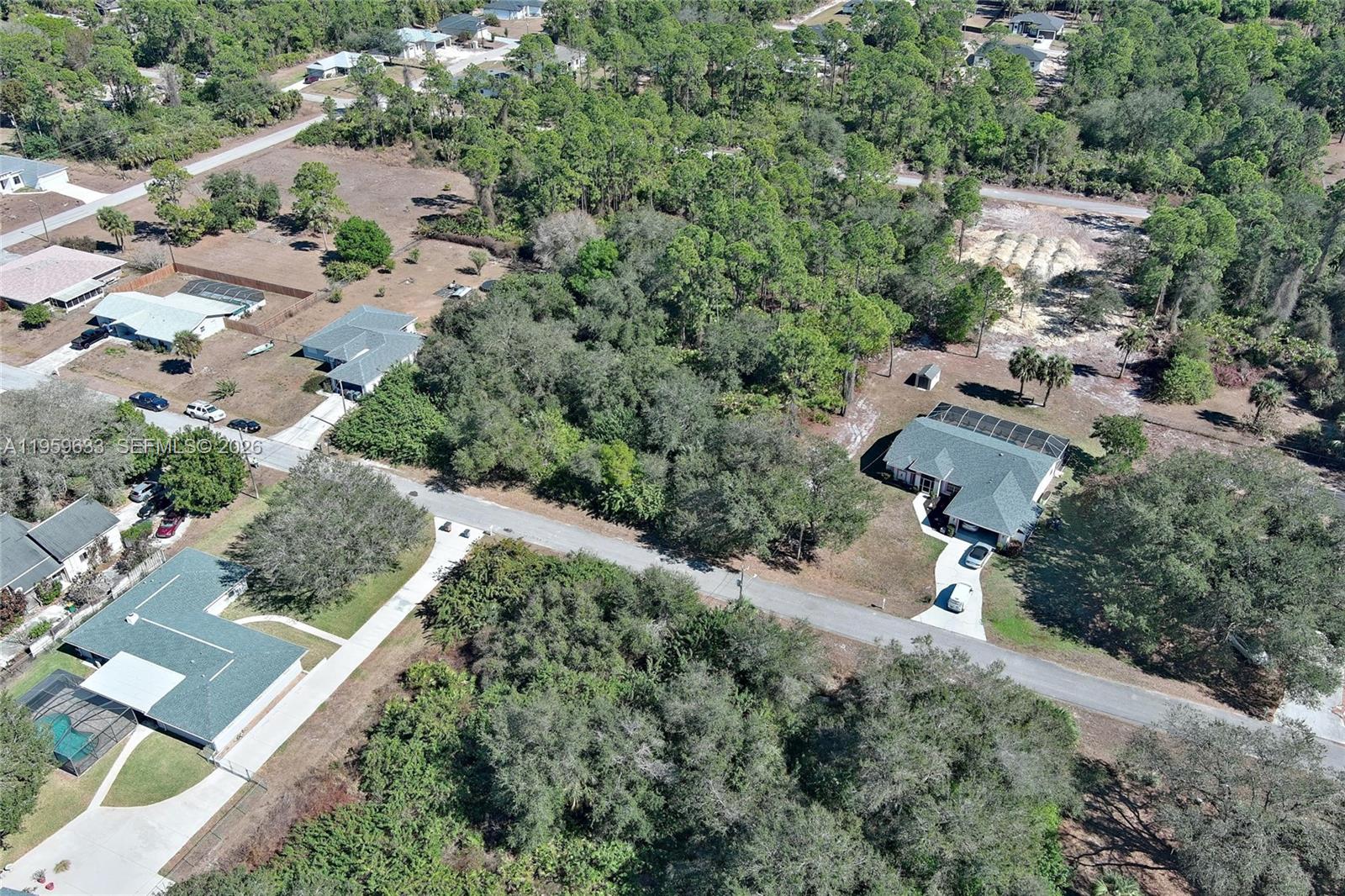 LEHIGH ACRES - Land