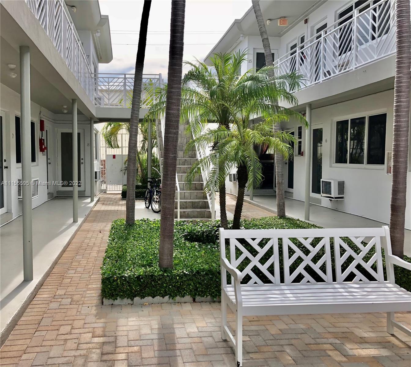 THE CORVETTE CONDO - Residential Lease