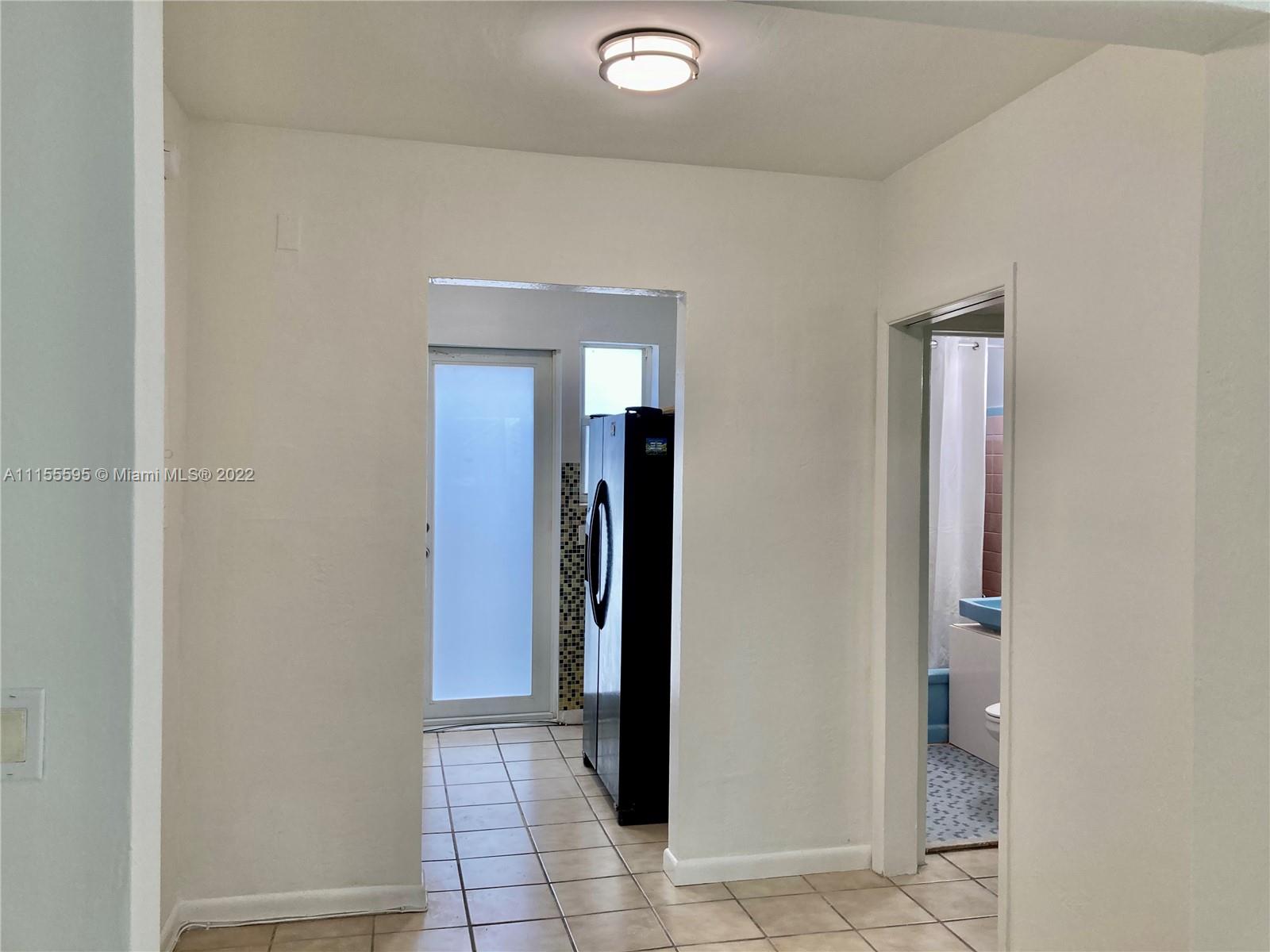 THE CORVETTE CONDO - Residential Lease