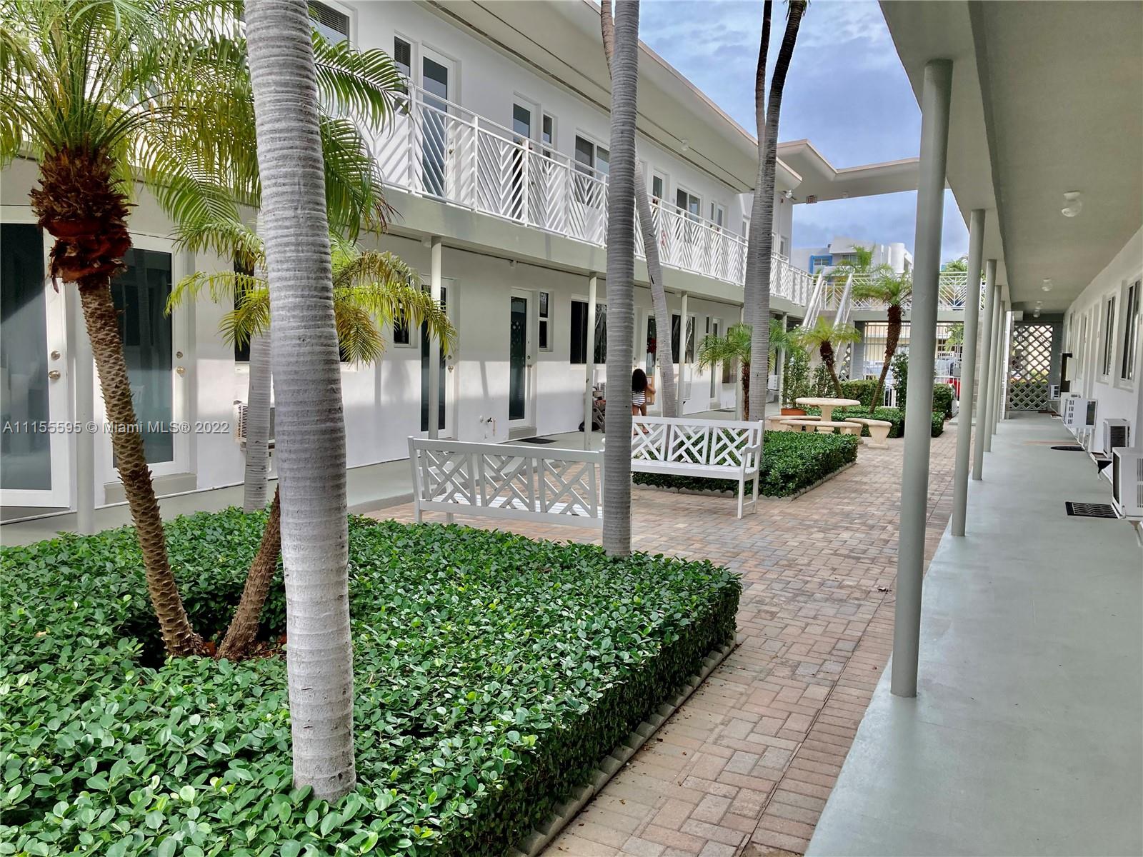 THE CORVETTE CONDO - Residential Lease