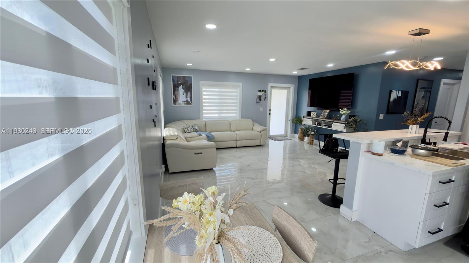 21ST CENTURY HOMES 3RD SE - Residential