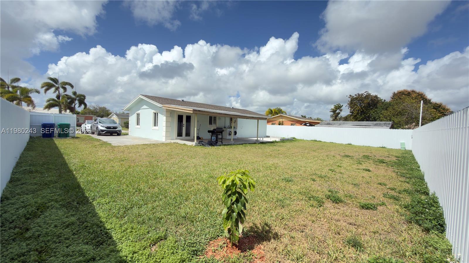 21ST CENTURY HOMES 3RD SE - Residential