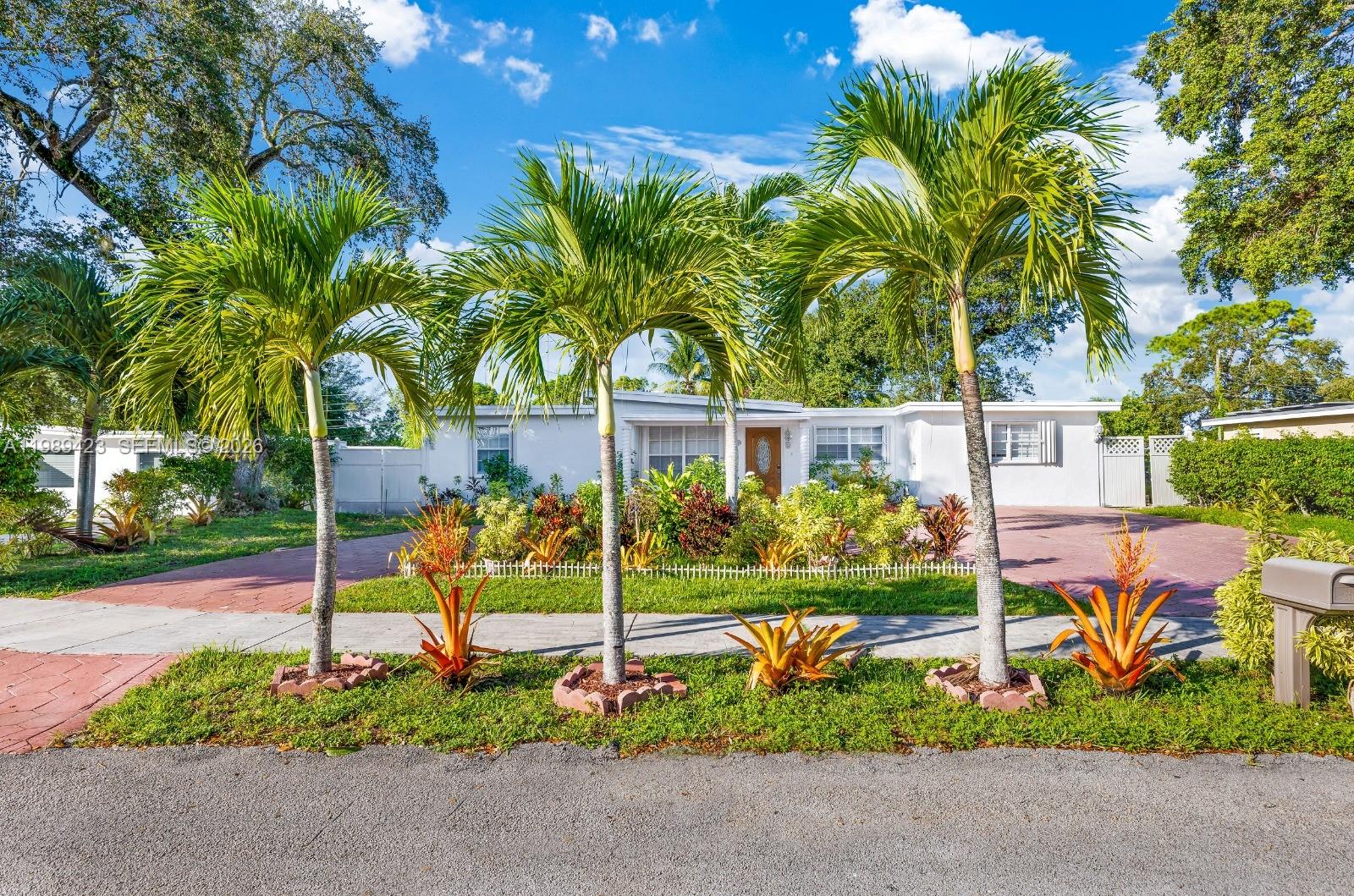 MIAMI GARDENS ESTATES SEC - Residential