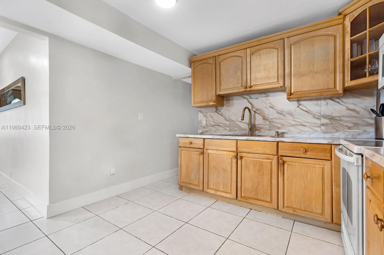 MIAMI GARDENS ESTATES SEC - Residential