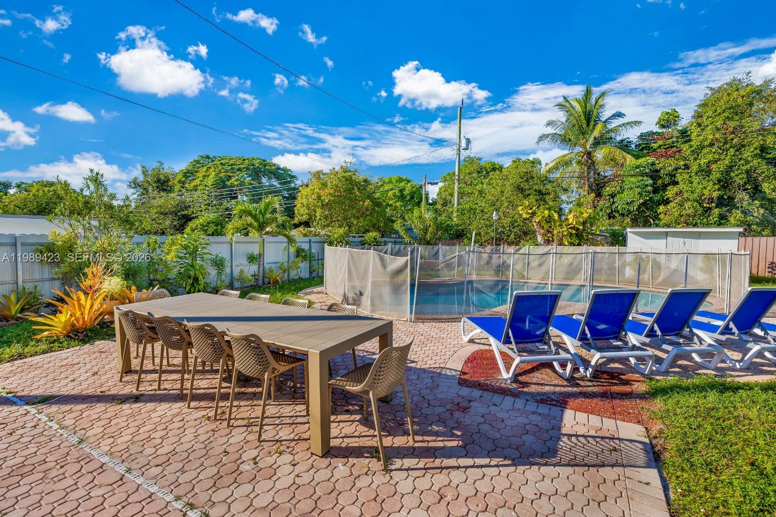 MIAMI GARDENS ESTATES SEC - Residential