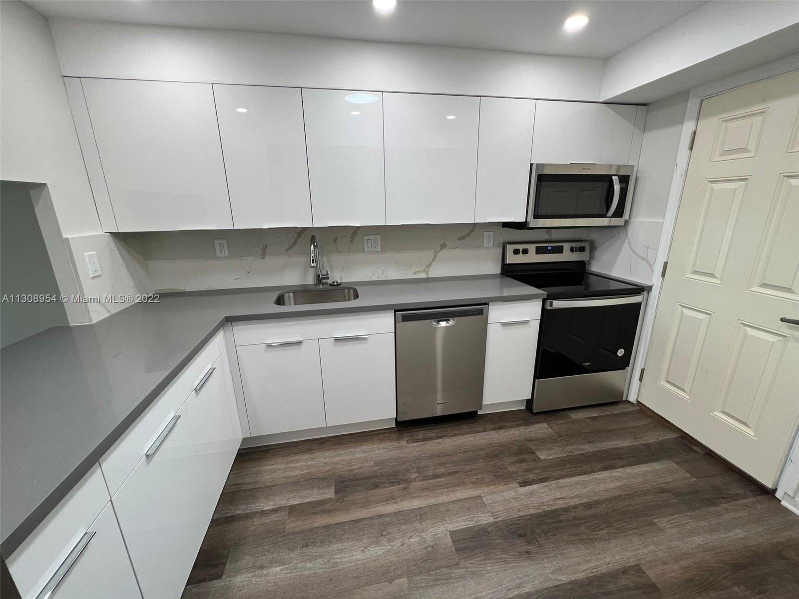 RIVIERA CONDOMINIUM APTS - Residential