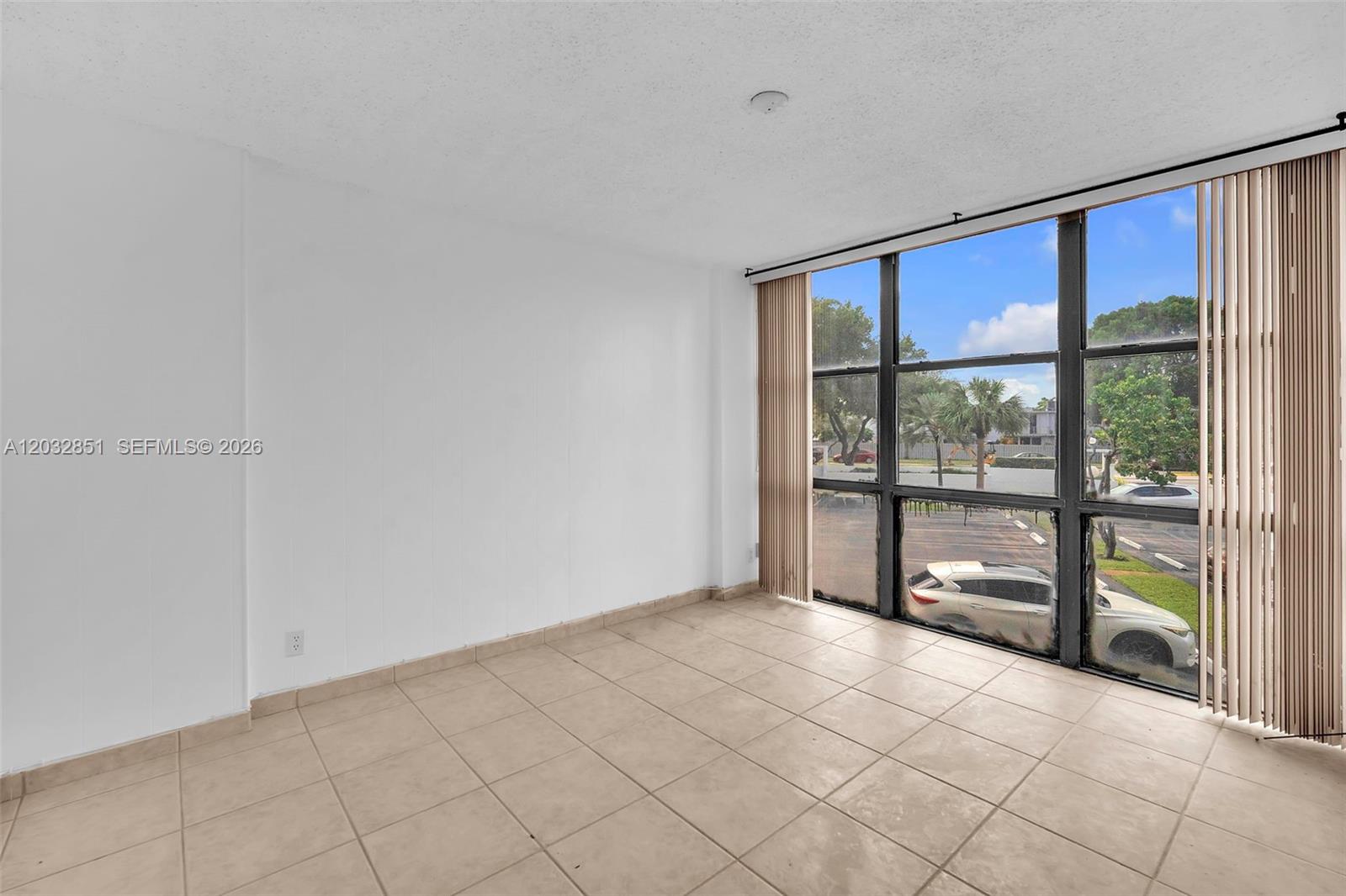 OCEANVIEW PARK CONDO - Residential