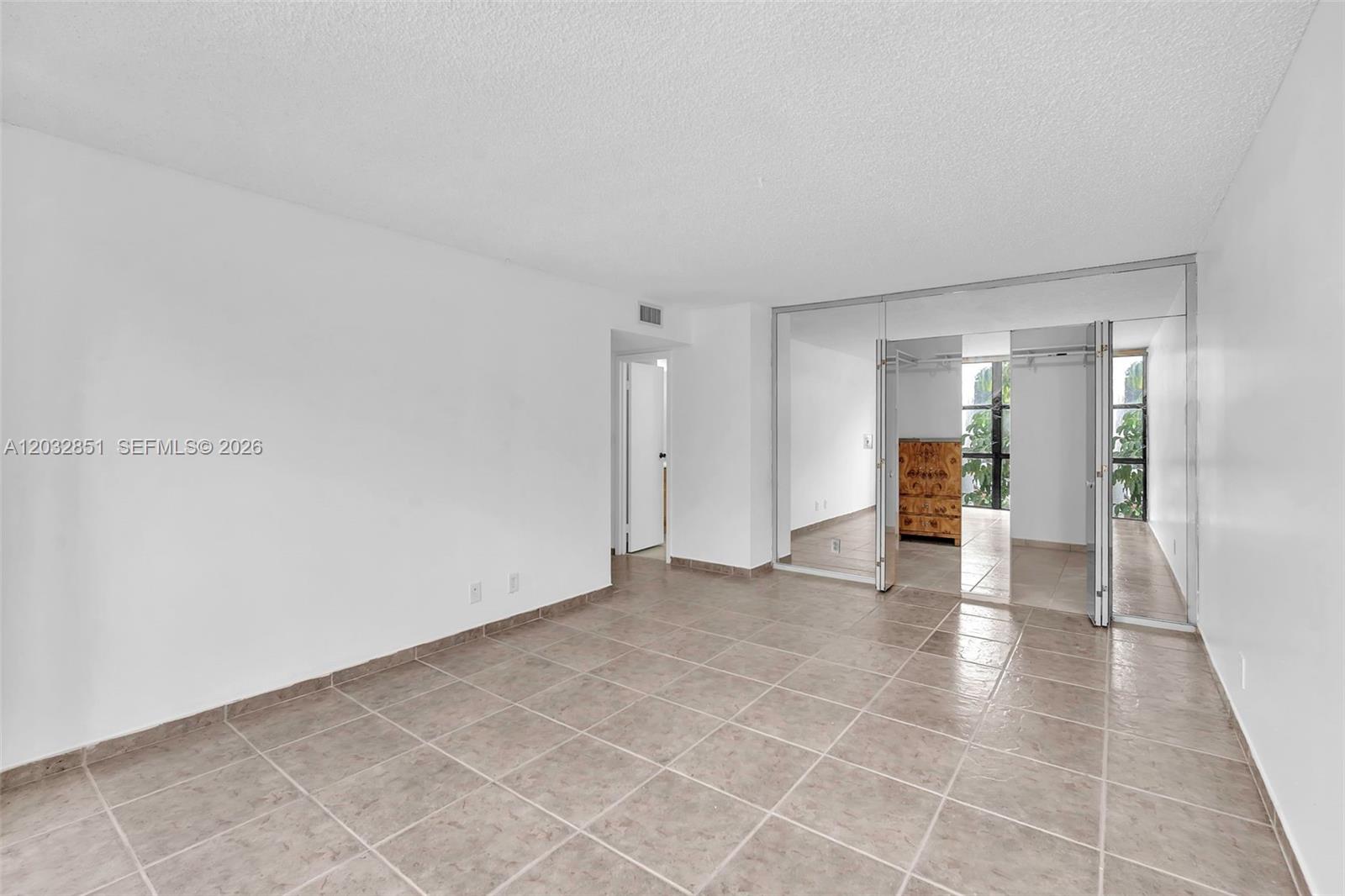 OCEANVIEW PARK CONDO - Residential