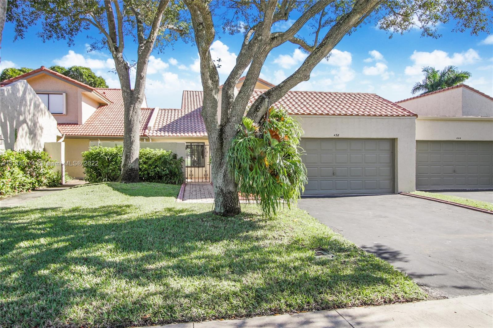 PATIO VILLAS SECTION TWO - Residential Lease