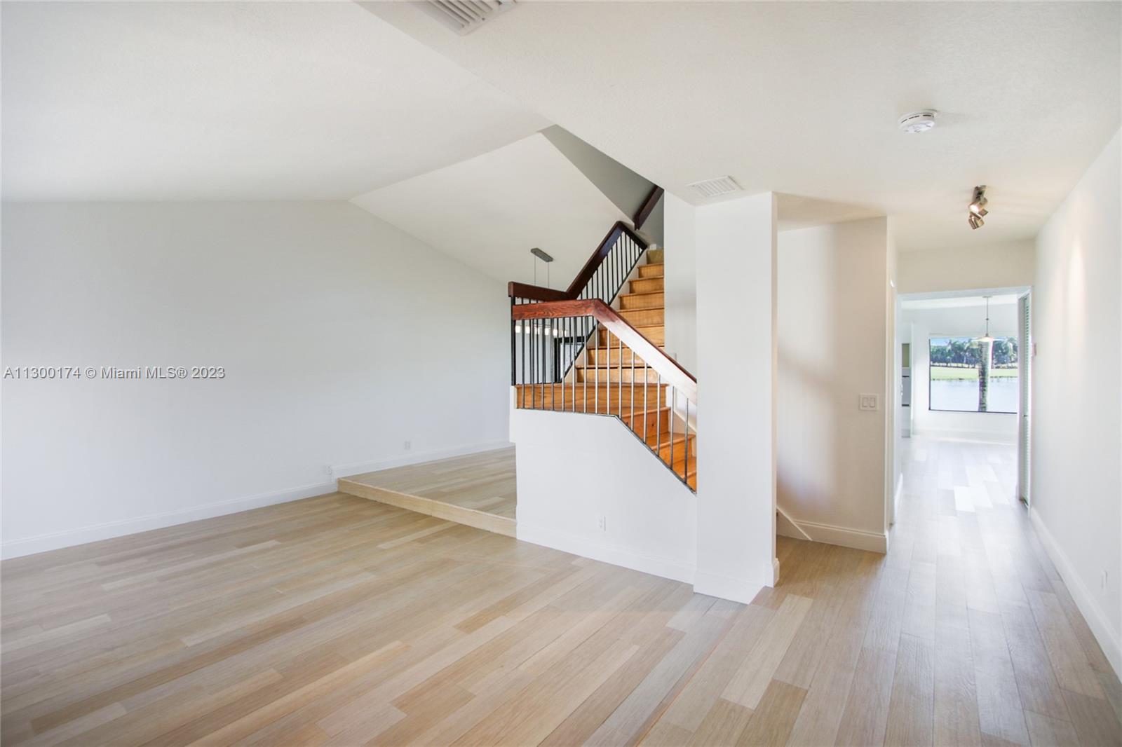 PATIO VILLAS SECTION TWO - Residential Lease