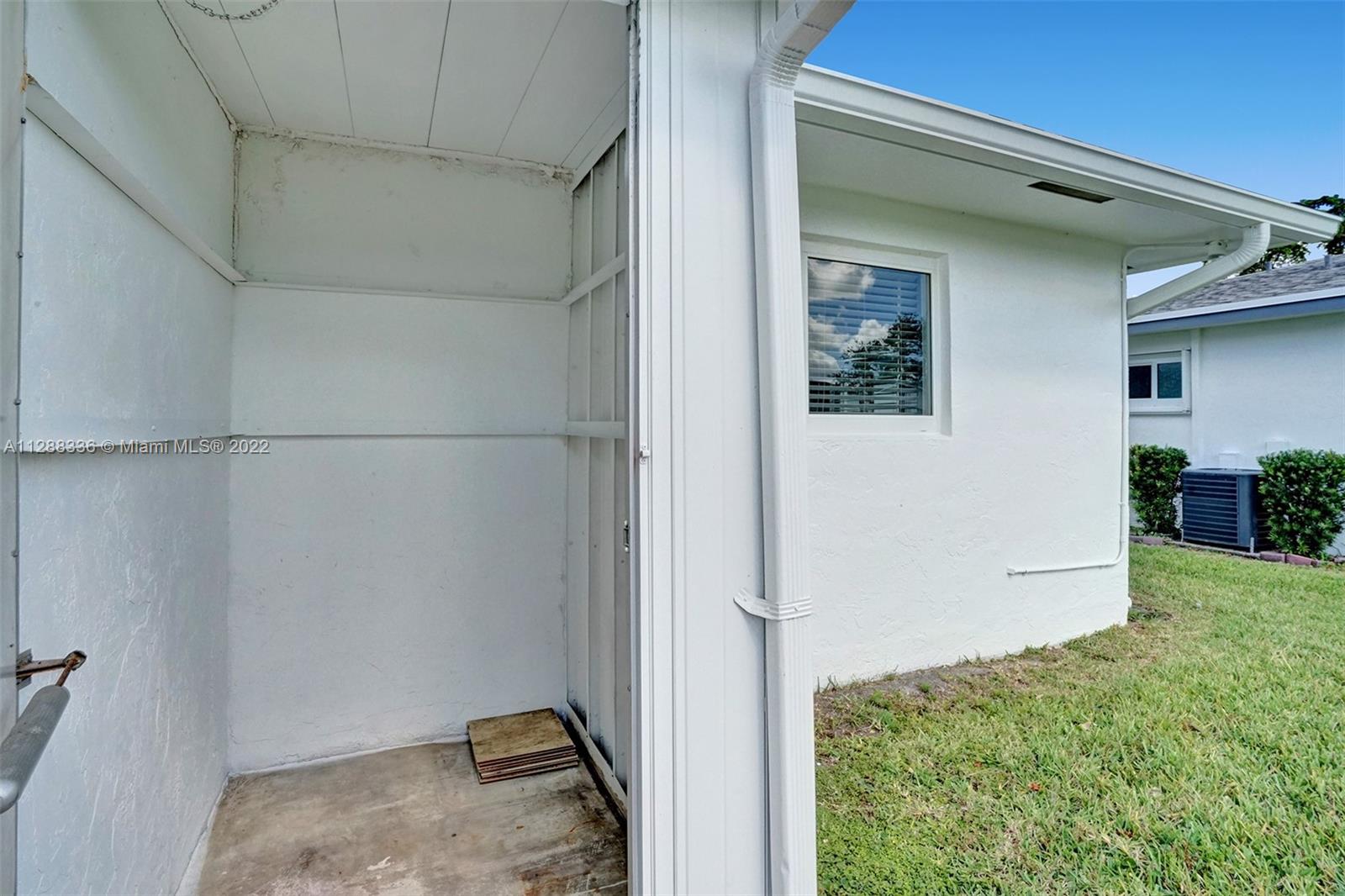 LAUDERDALE WEST 12 - Residential Lease