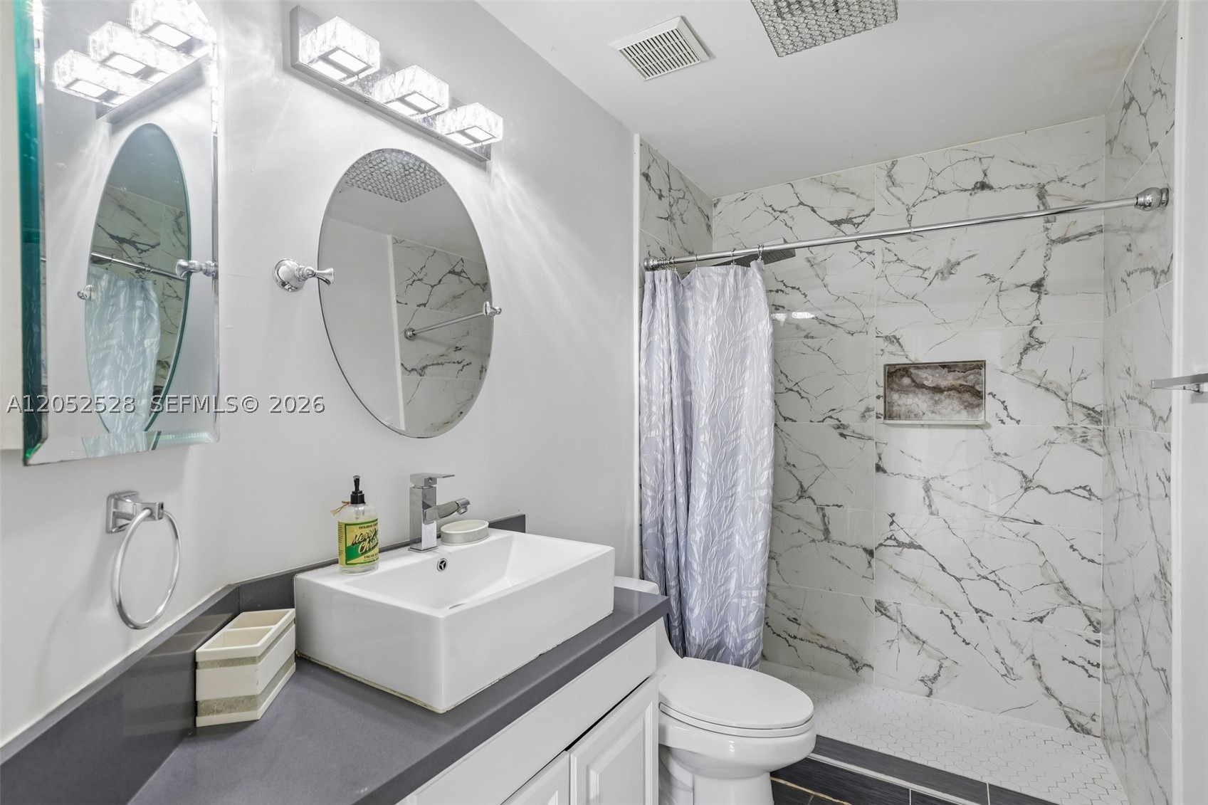SAWGRASS PLANTATION - Residential