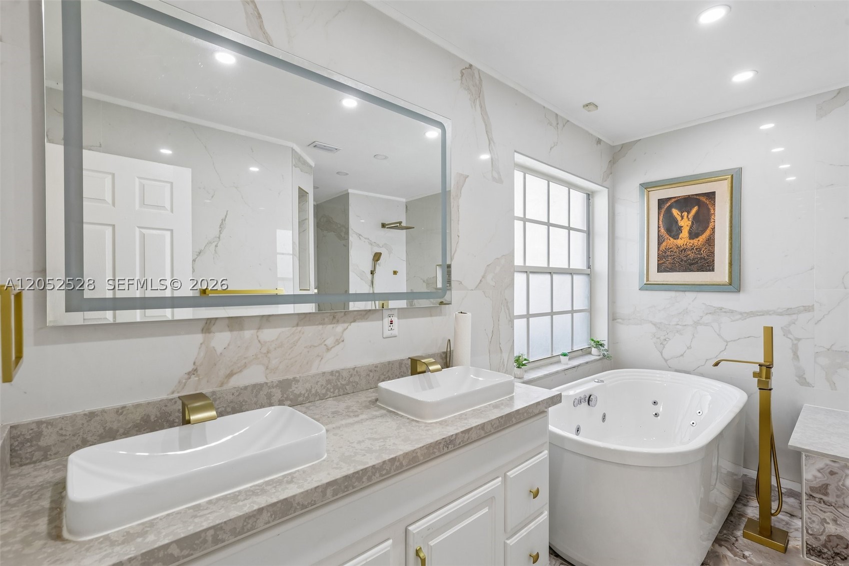 SAWGRASS PLANTATION - Residential