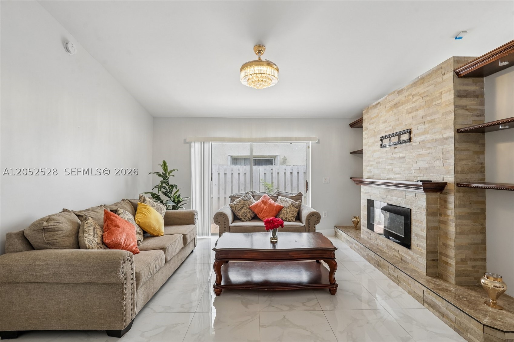 SAWGRASS PLANTATION - Residential