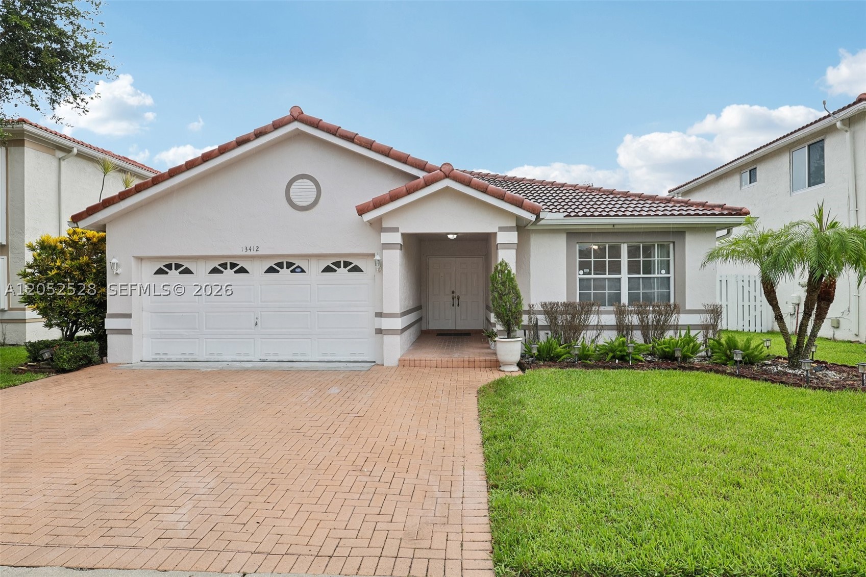 SAWGRASS PLANTATION - Residential