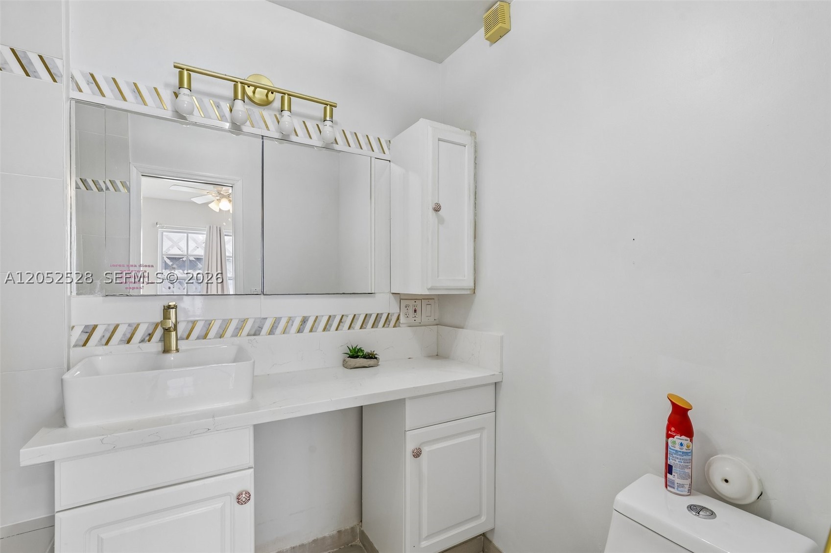 SAWGRASS PLANTATION - Residential