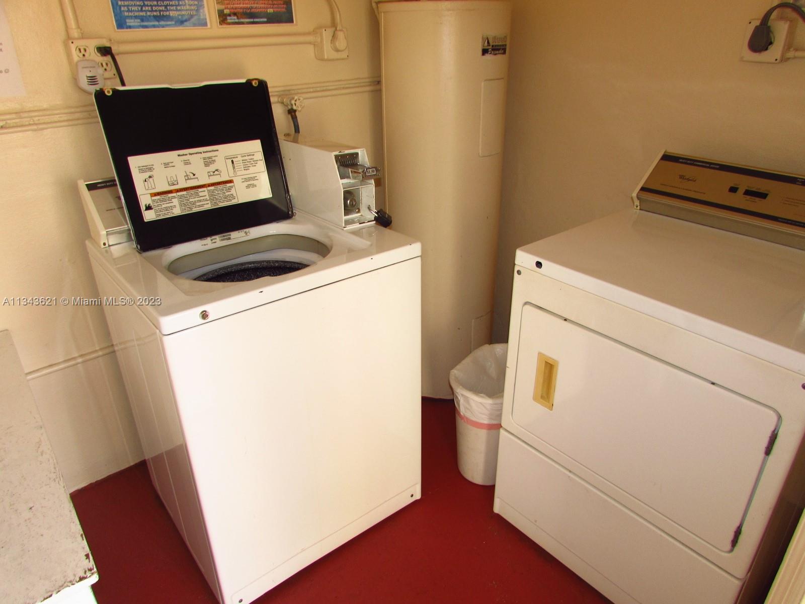 PINEWOOD CONDO - Residential Lease