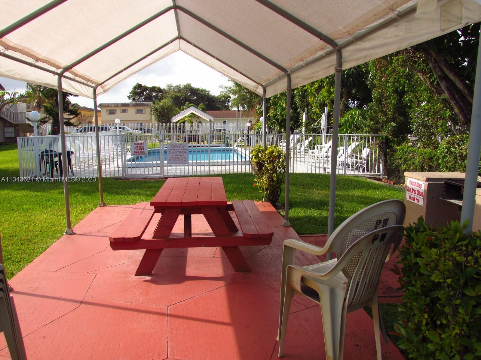PINEWOOD CONDO - Residential Lease