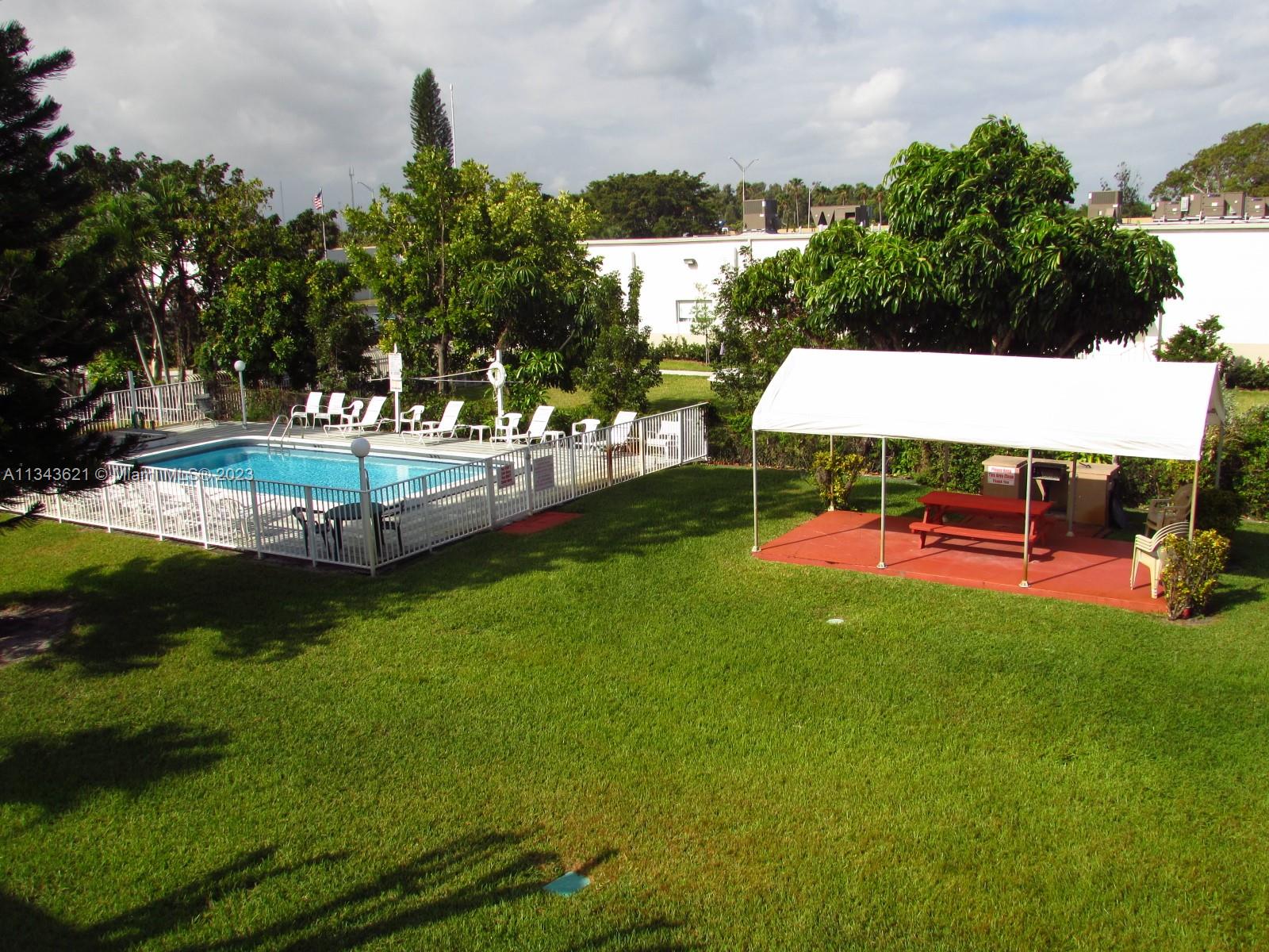 PINEWOOD CONDO - Residential Lease