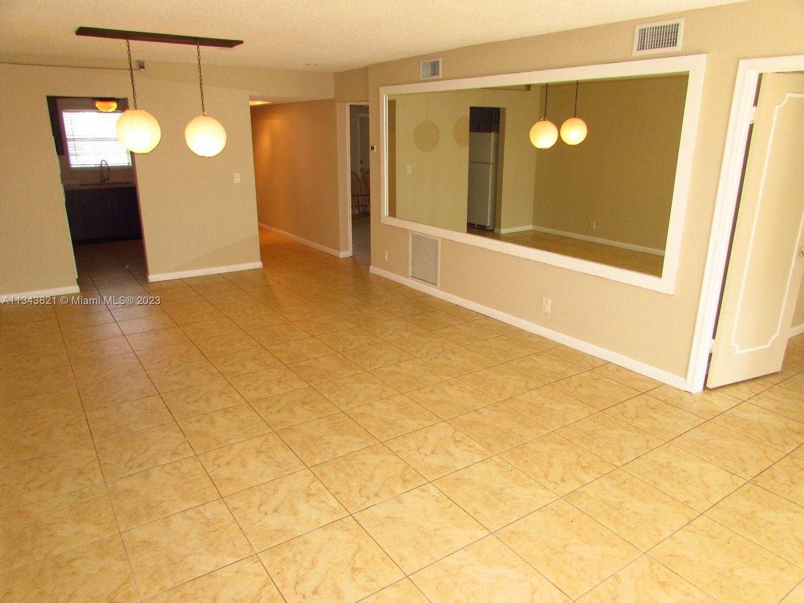 PINEWOOD CONDO - Residential Lease