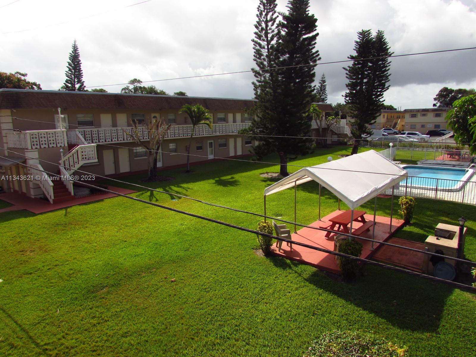 PINEWOOD CONDO - Residential Lease