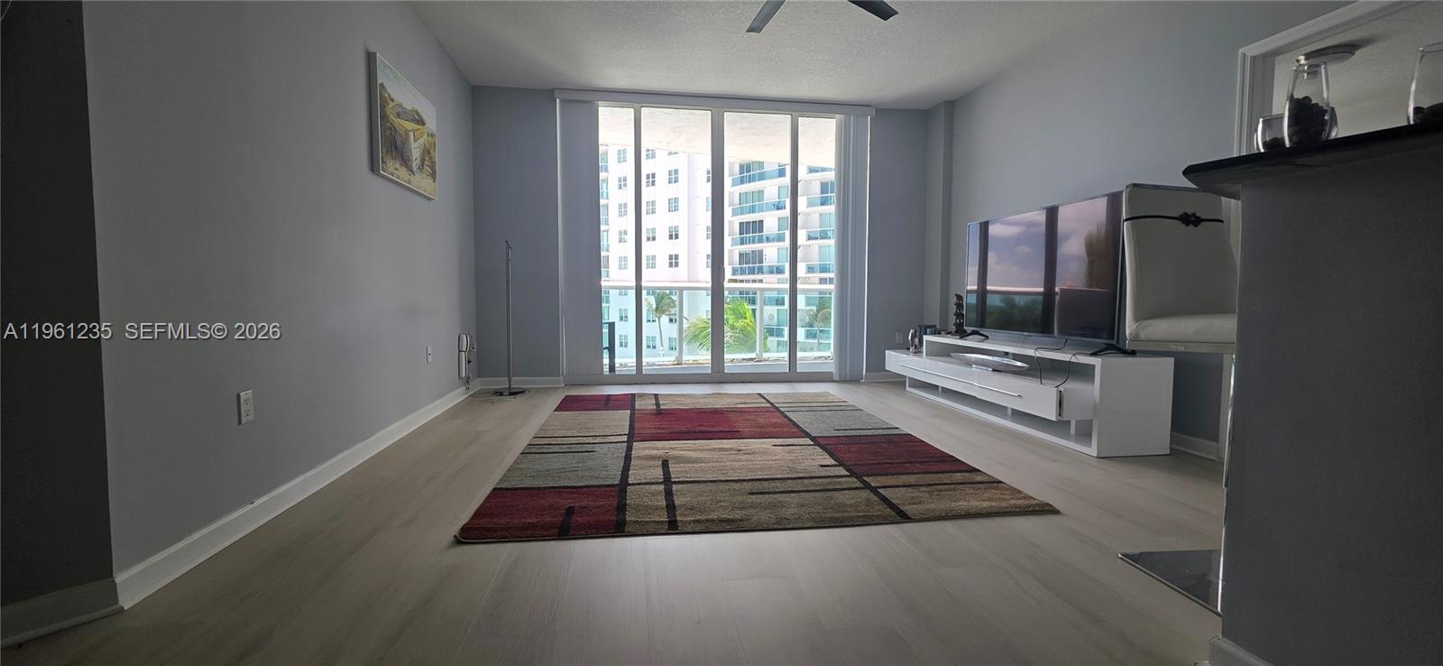 360 CONDO A - Residential