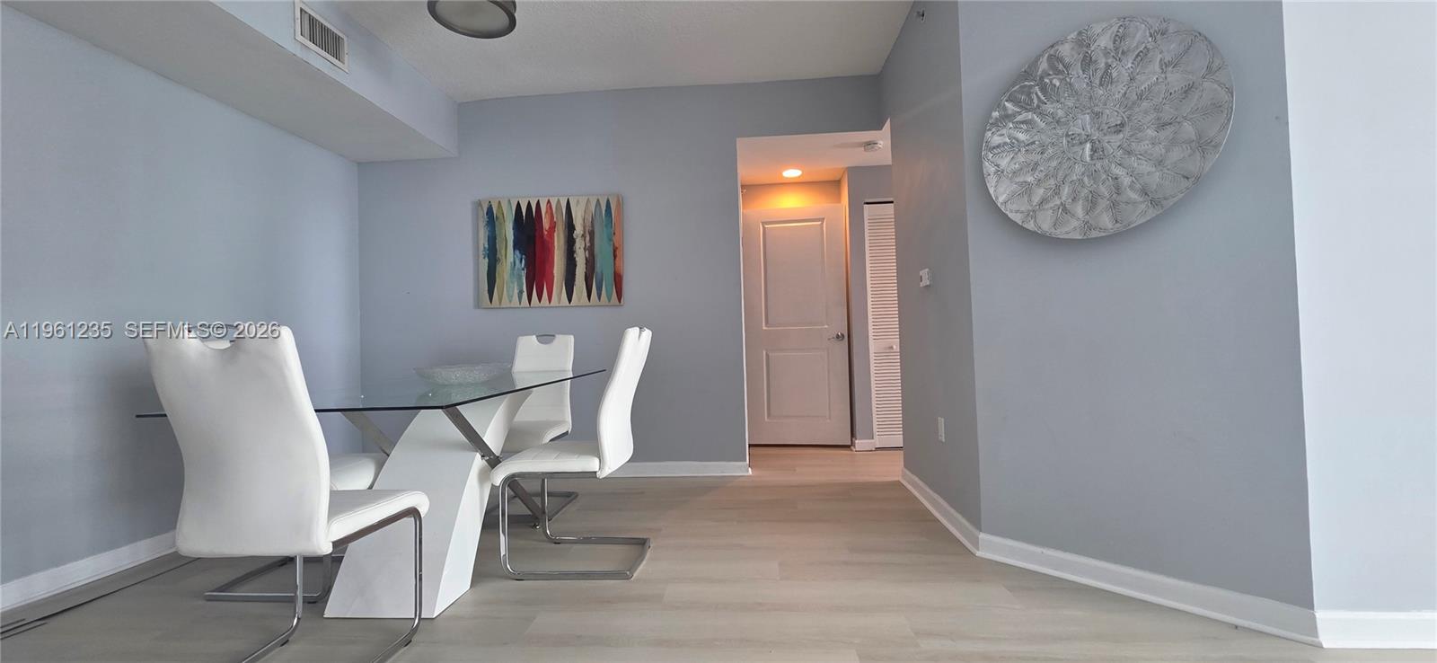 360 CONDO A - Residential