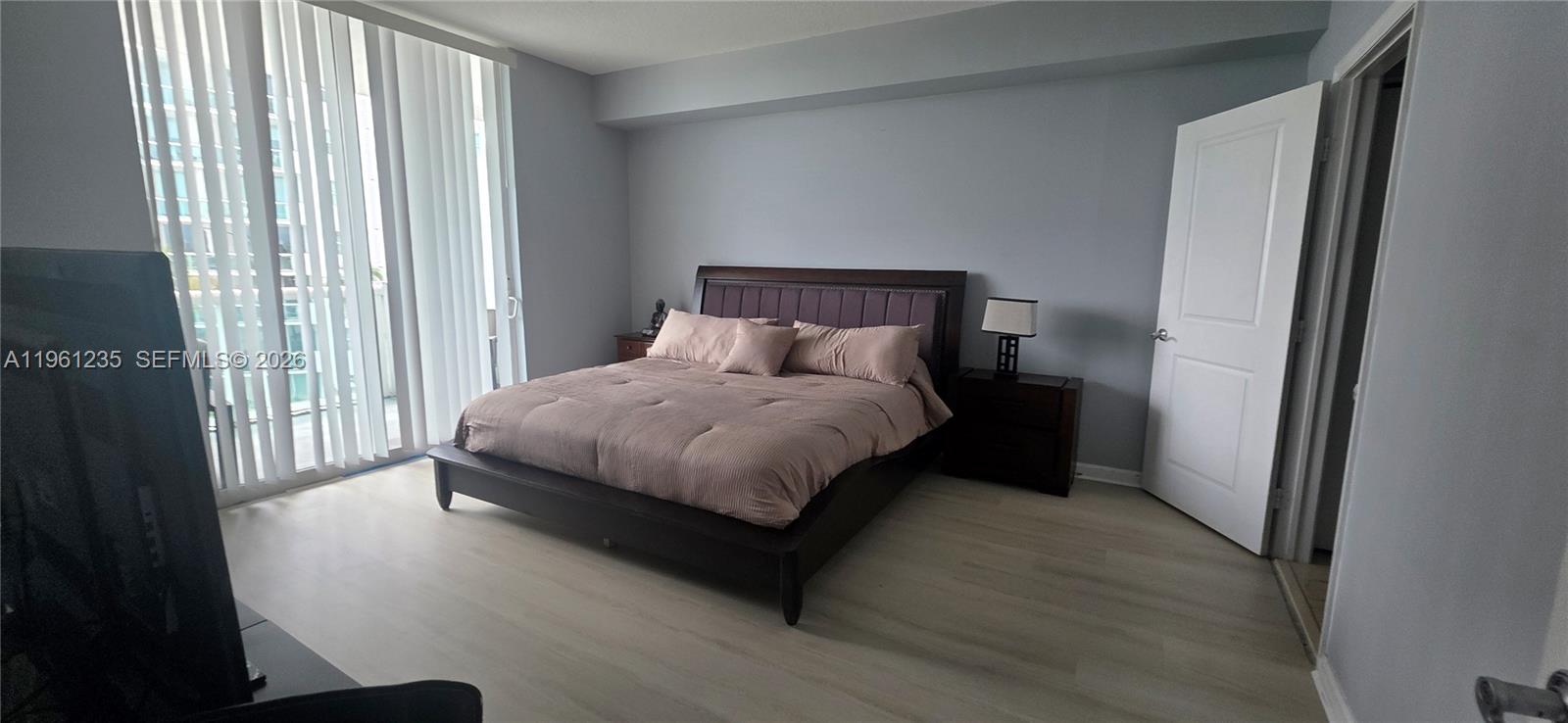 360 CONDO A - Residential