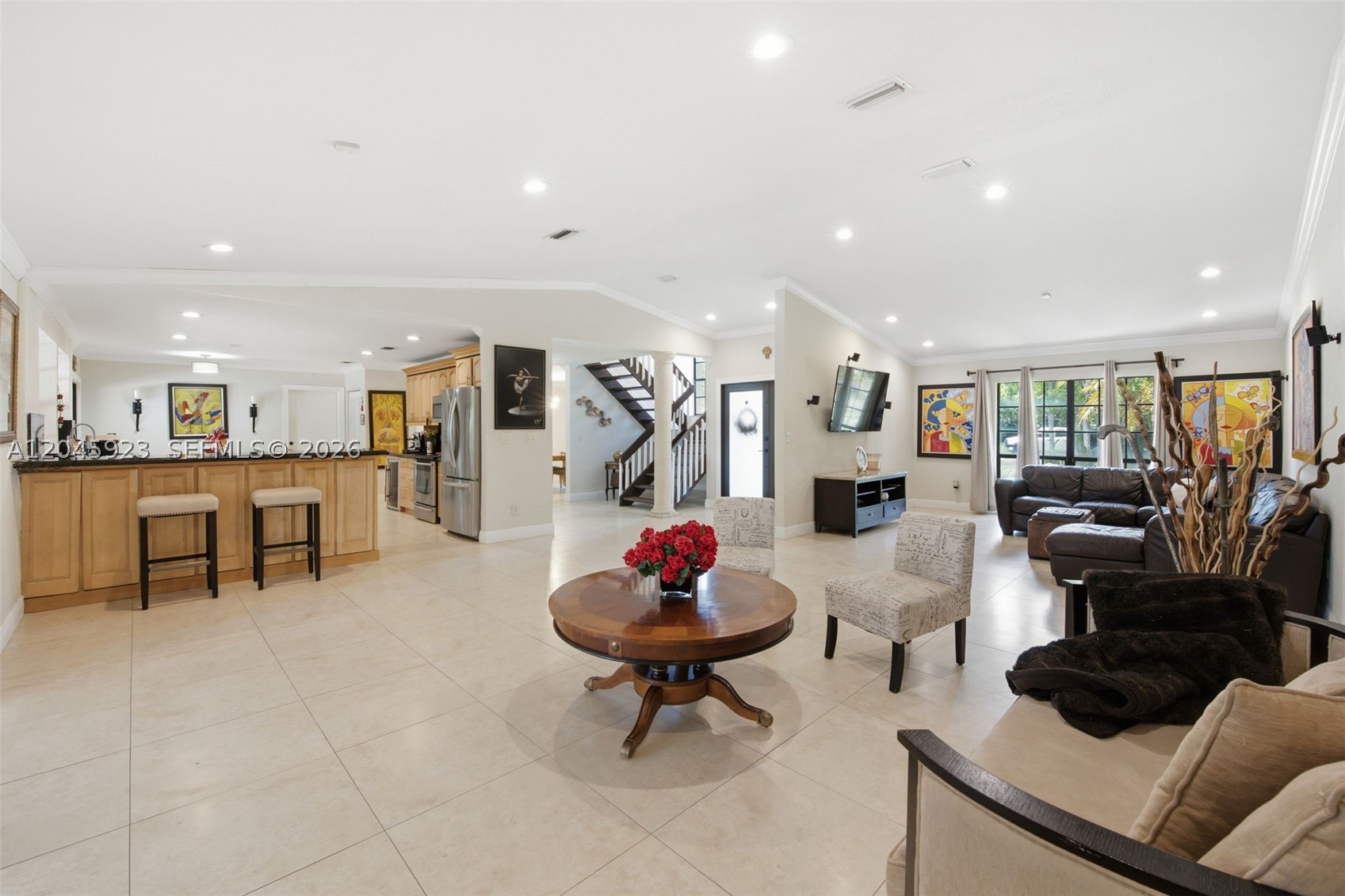 KINGS GROVE - Residential