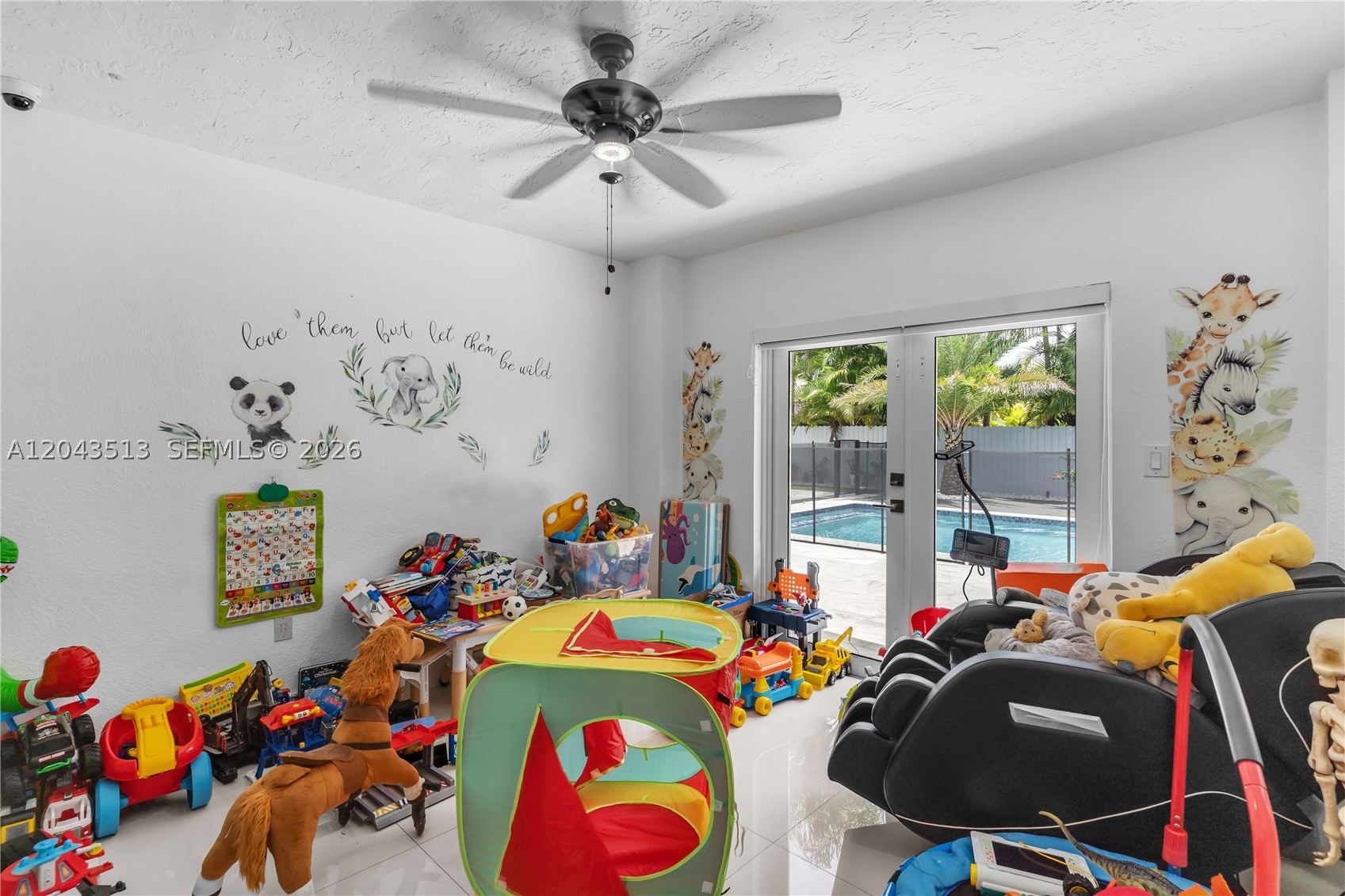 SEA PINES ESTATES - Residential