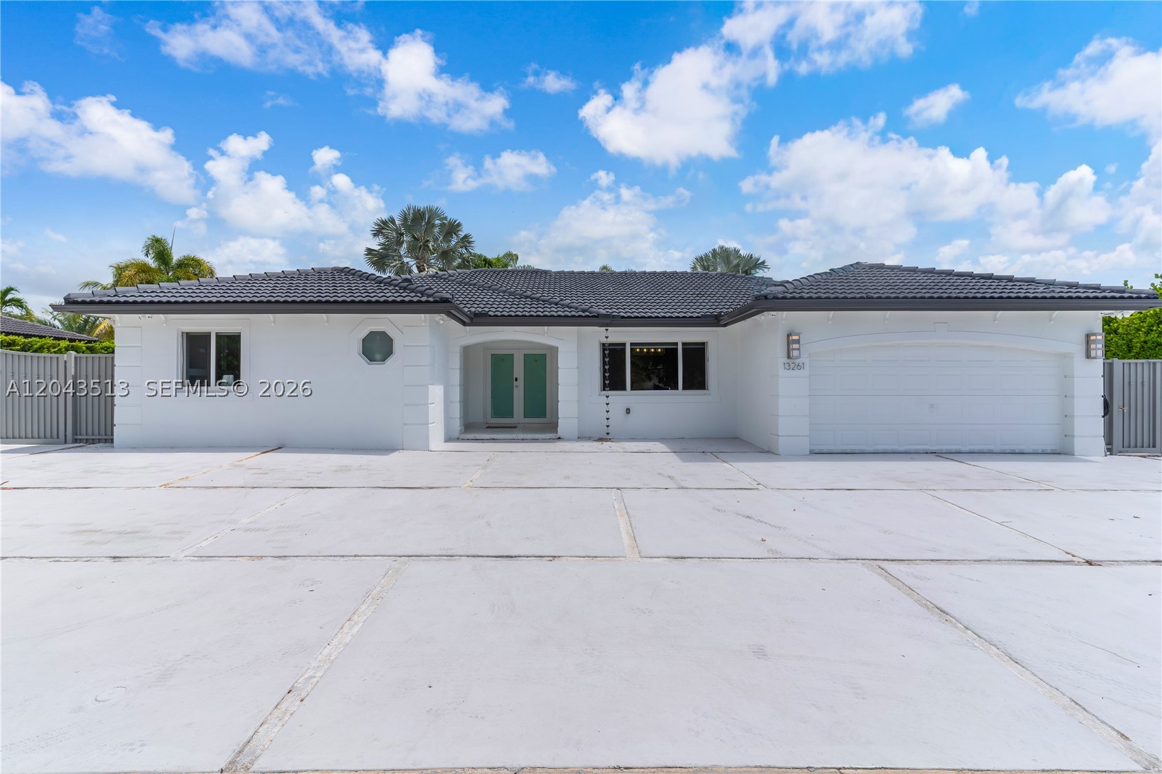 SEA PINES ESTATES - Residential