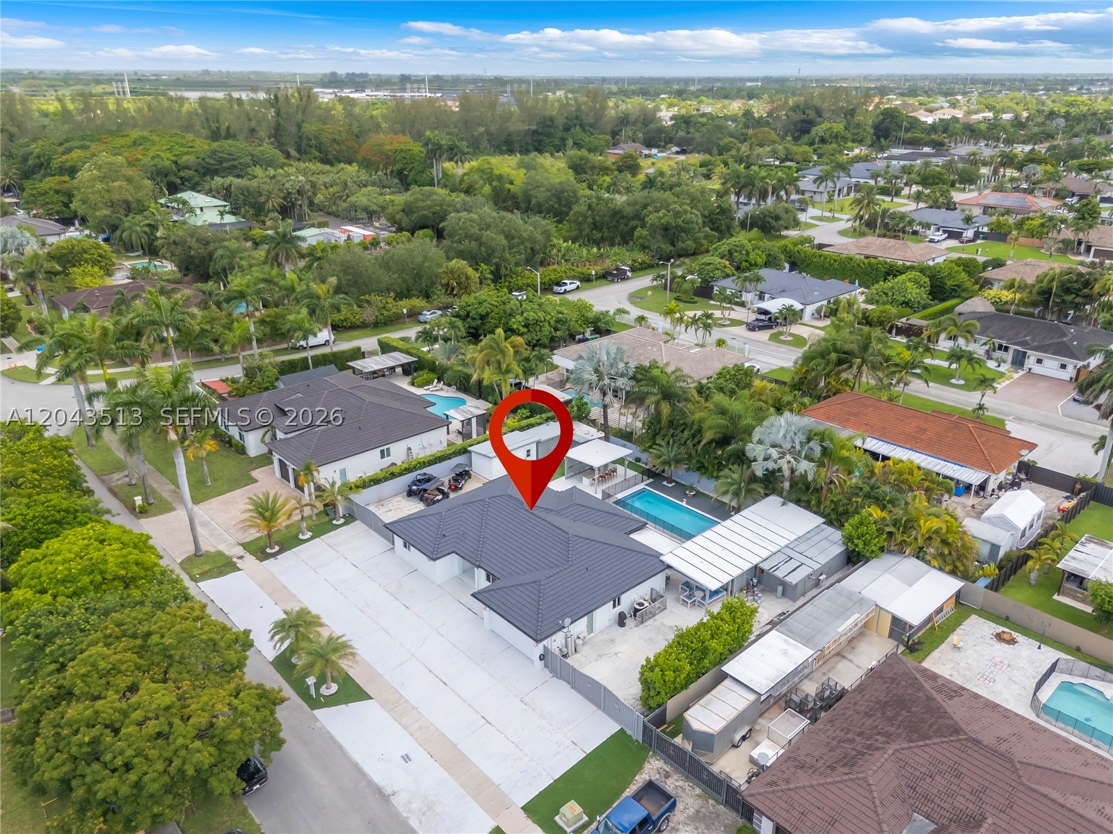 SEA PINES ESTATES - Residential