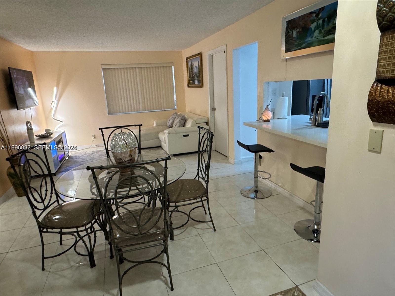 WINDMILL LAKES II CONDO - Residential