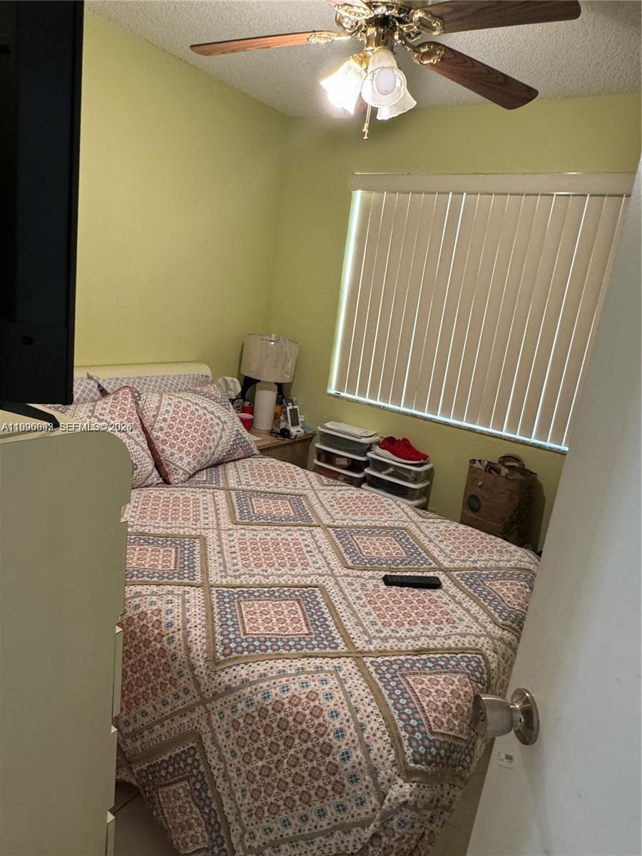 WINDMILL LAKES II CONDO - Residential