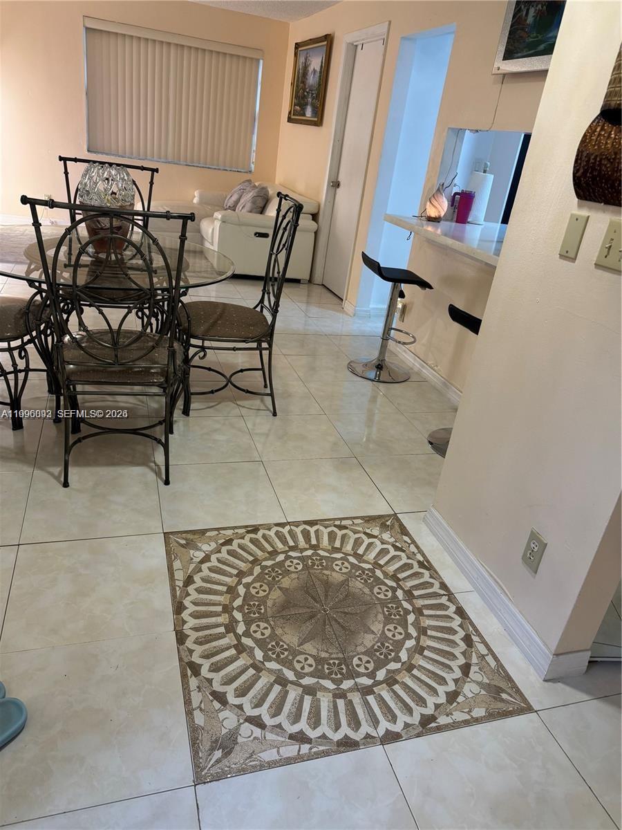 WINDMILL LAKES II CONDO - Residential