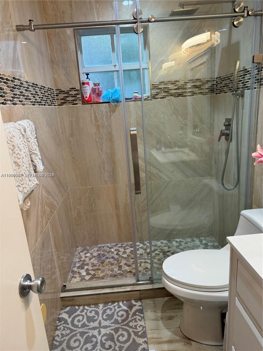 WINDMILL LAKES II CONDO - Residential